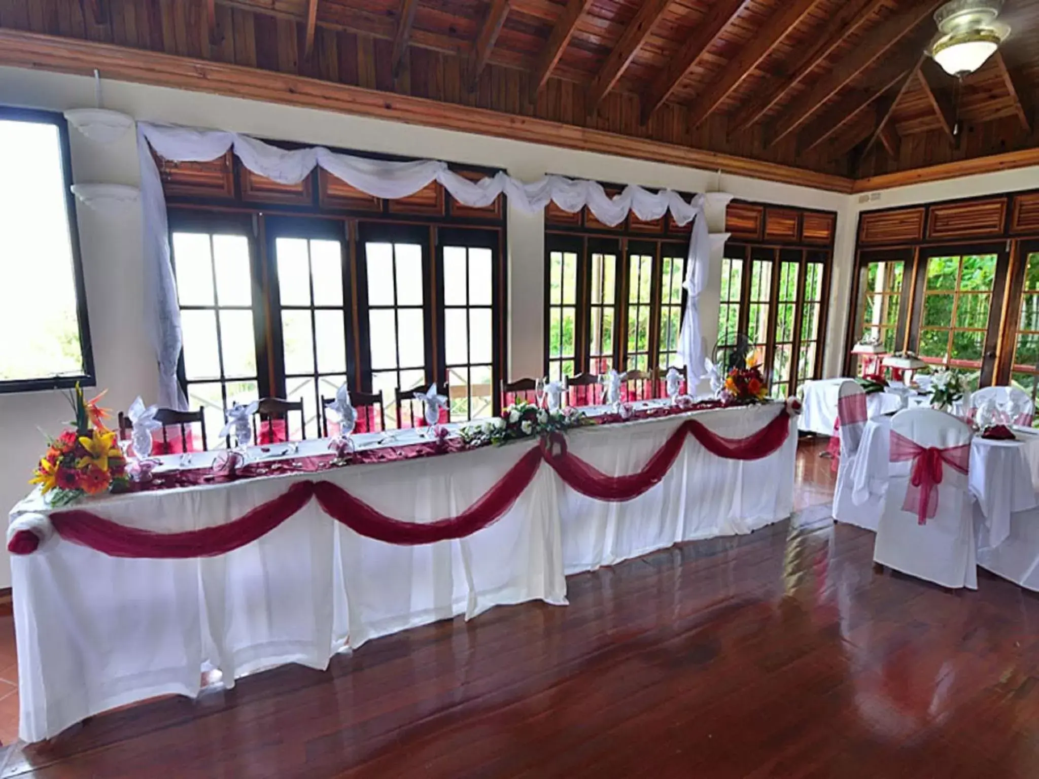 Banquet/Function facilities, Restaurant/Places to Eat in Bay View Eco Resort & Spa