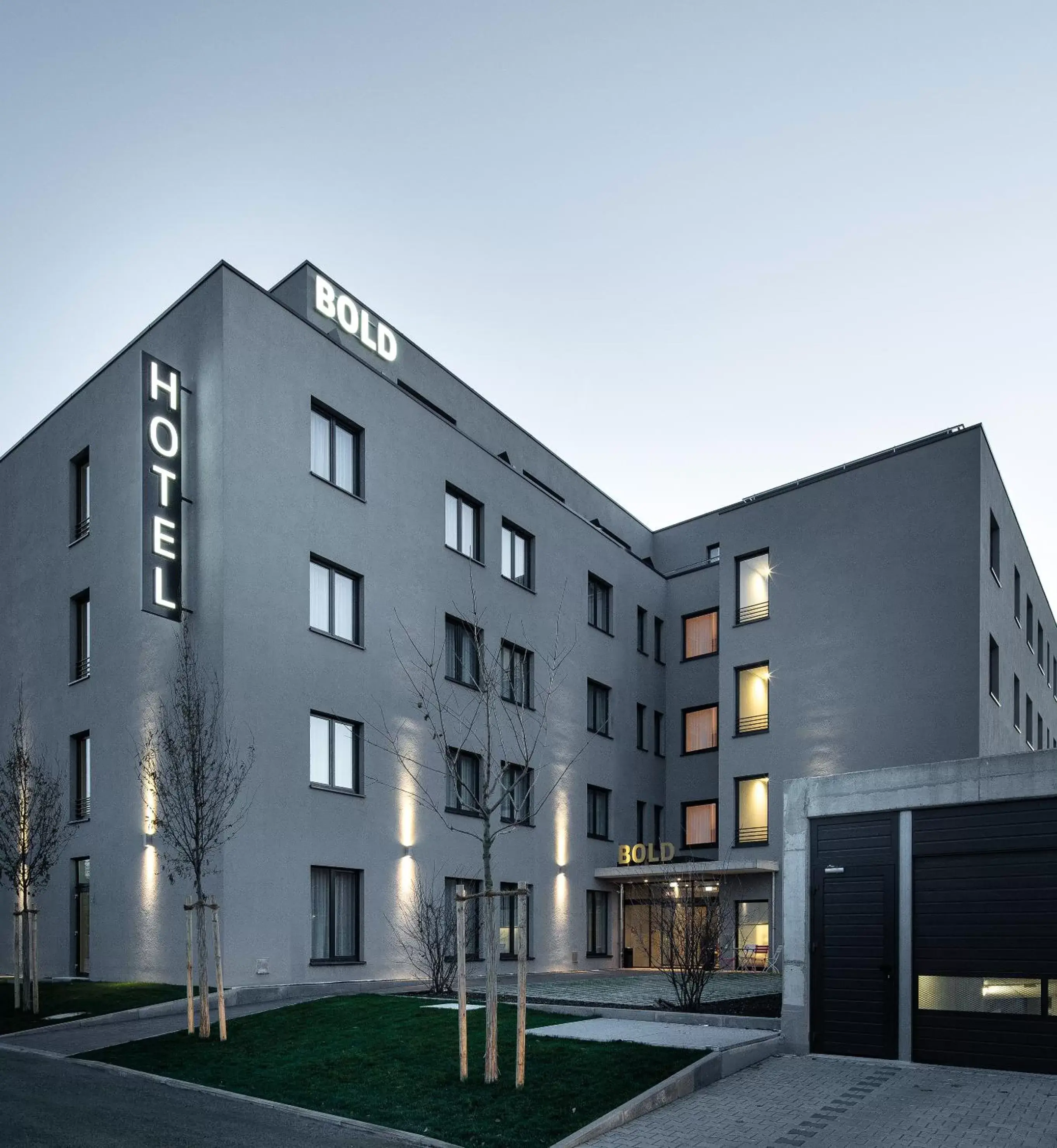 Facade/entrance, Property Building in Bold Hotel München Giesing