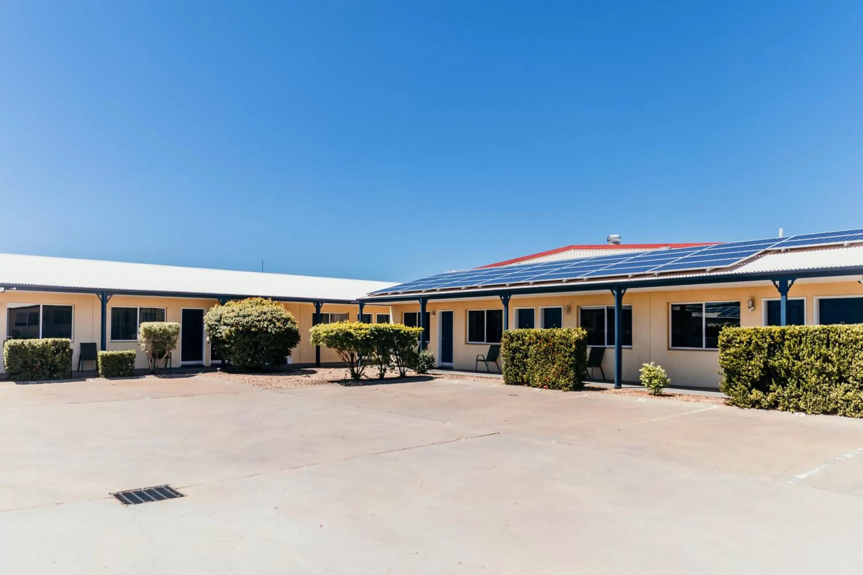 Property Building in Outback Motel Mt Isa