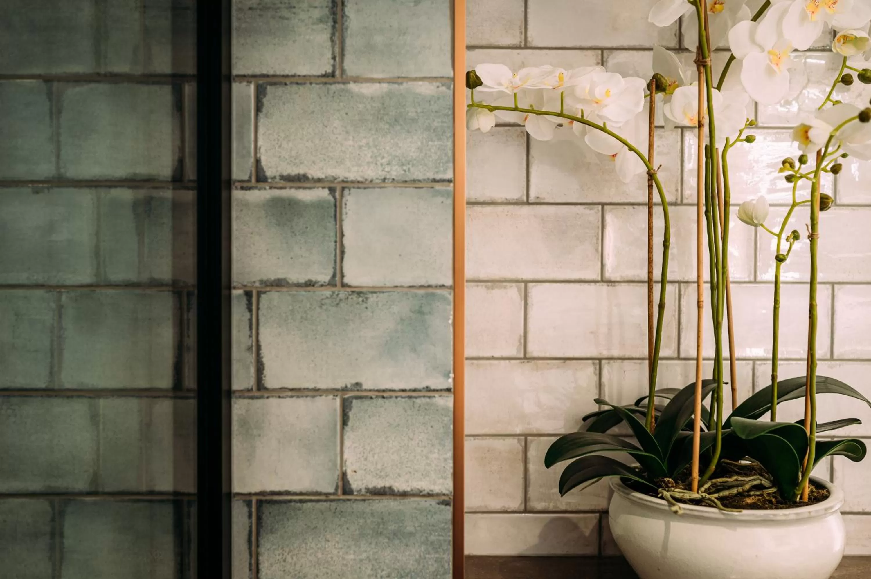 Bathroom in The Queens Hotel