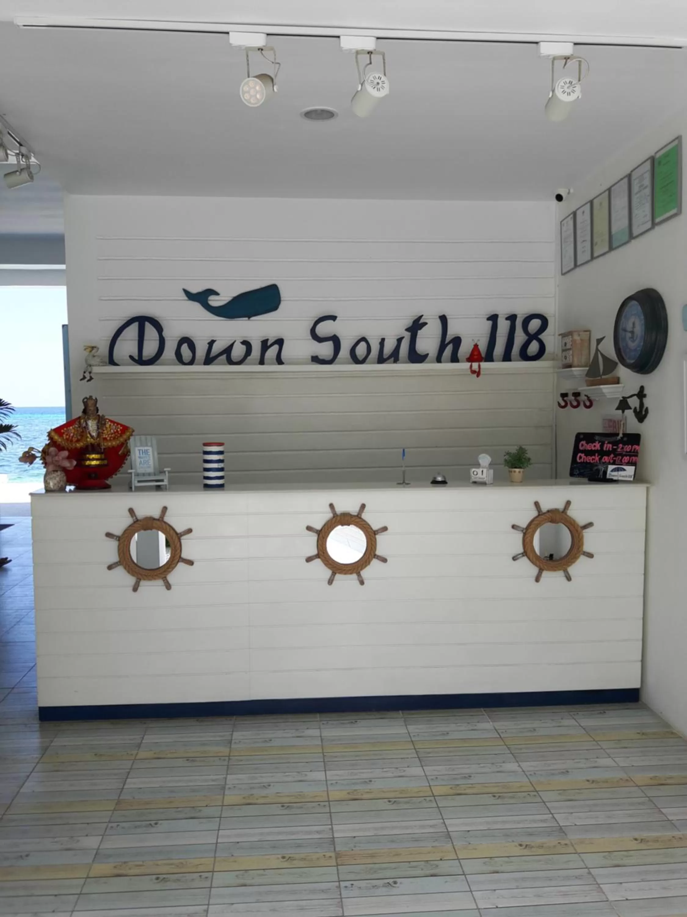 Lobby or reception in Down South 118 Beach Resort