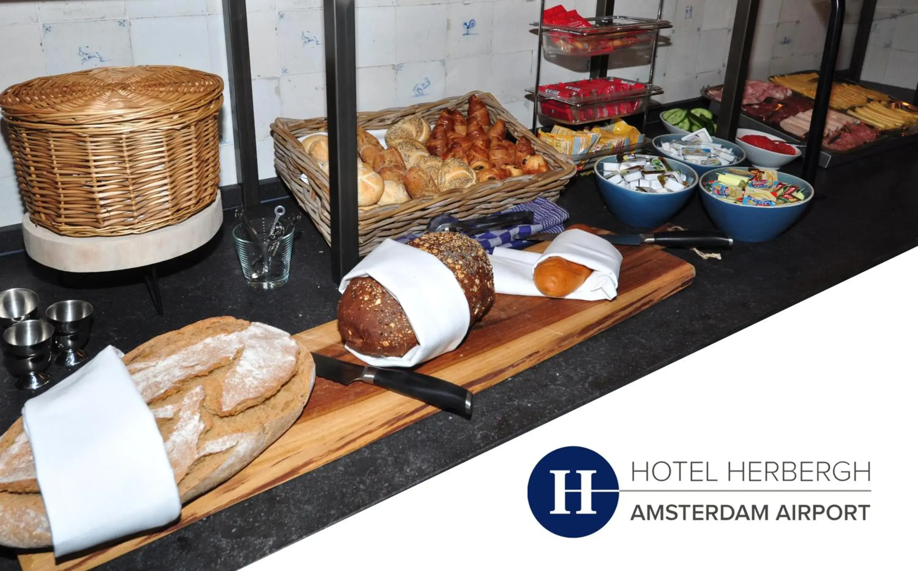 Food and drinks, Breakfast in Boutique Hotel Herbergh Amsterdam Airport FREE PARKING
