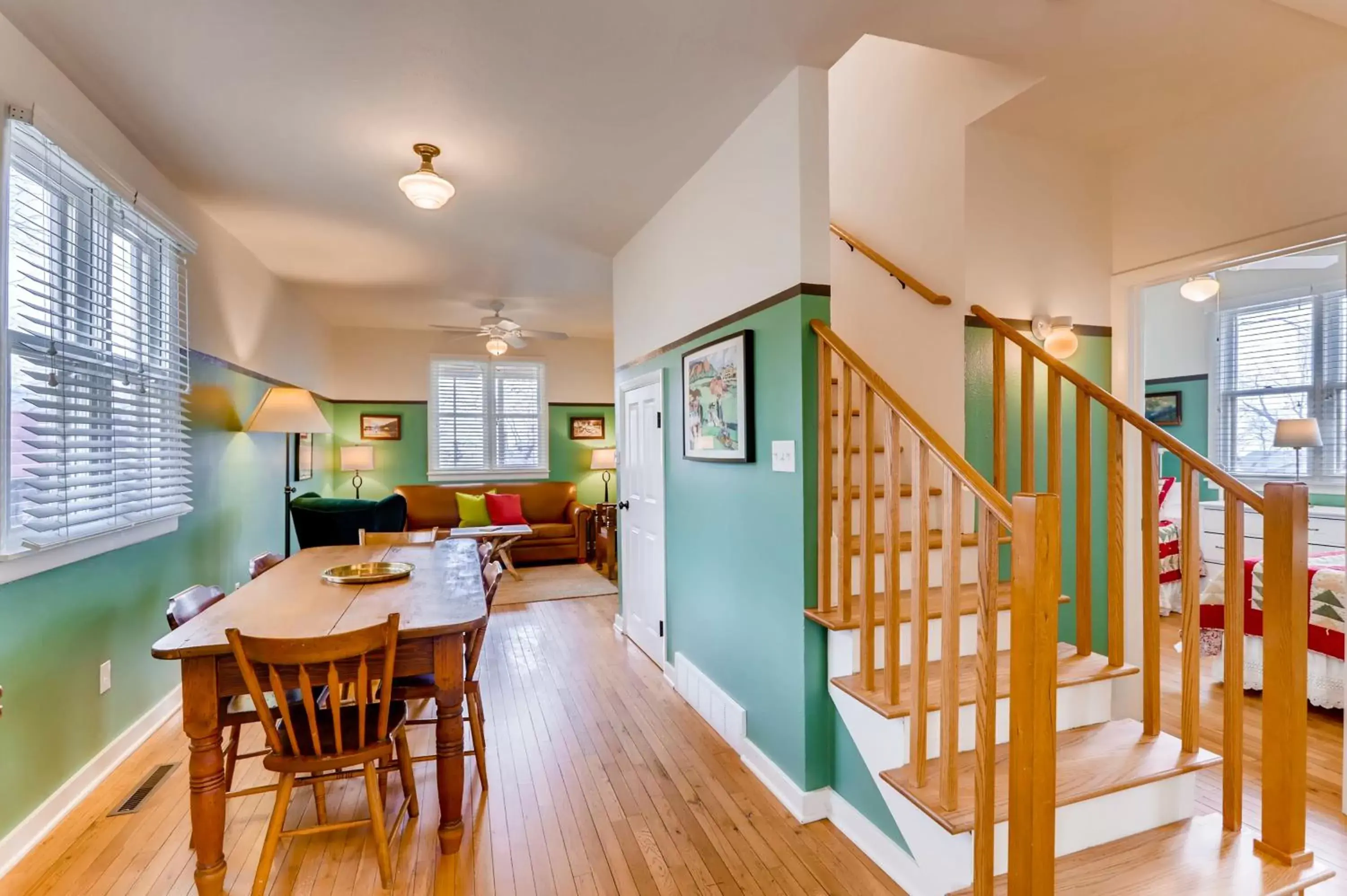 Dining Area in Colorado Chautauqua Cottages