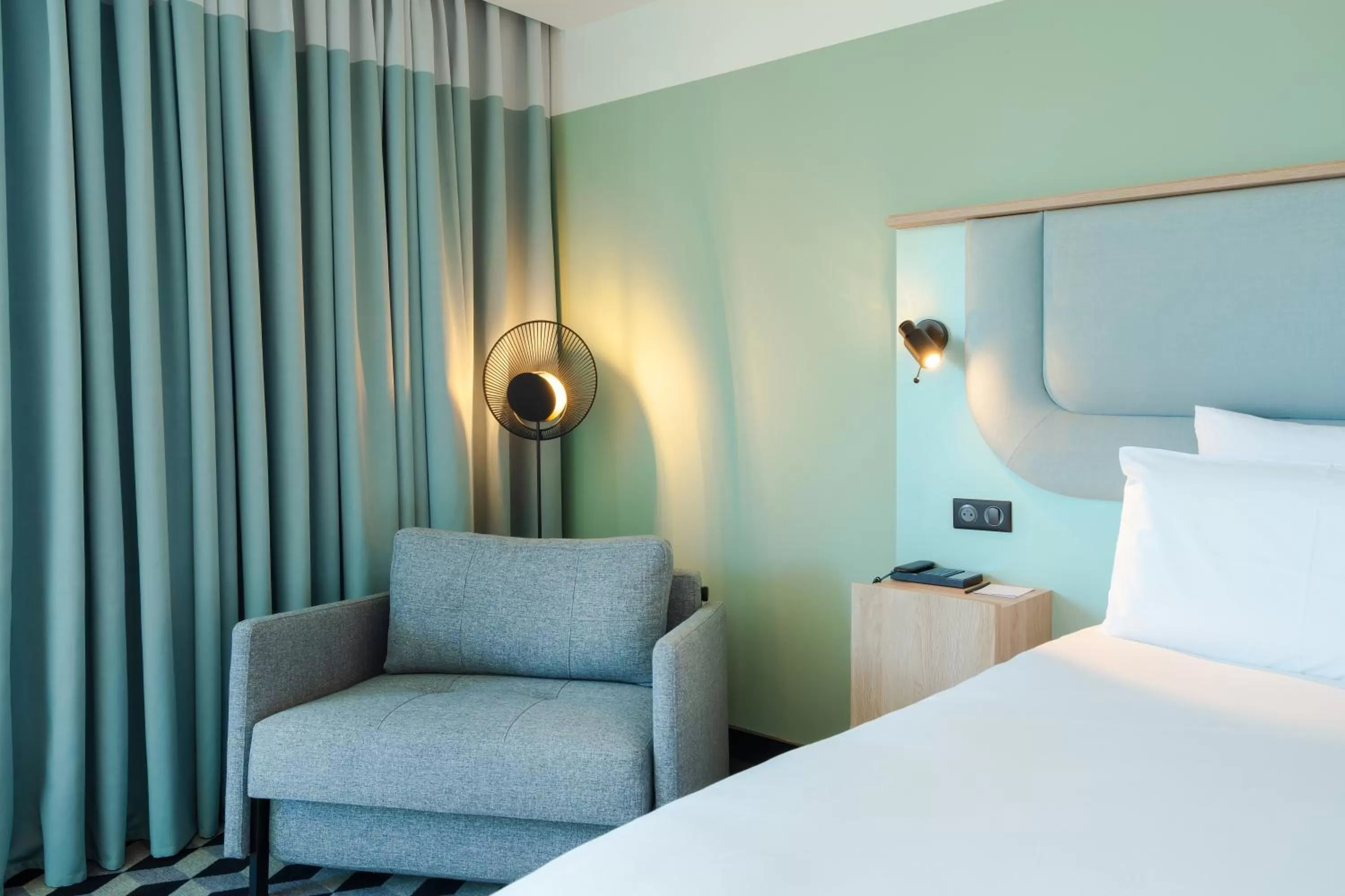 Seating area, Bed in Le Splendid Hotel Lac D'Annecy - Handwritten Collection