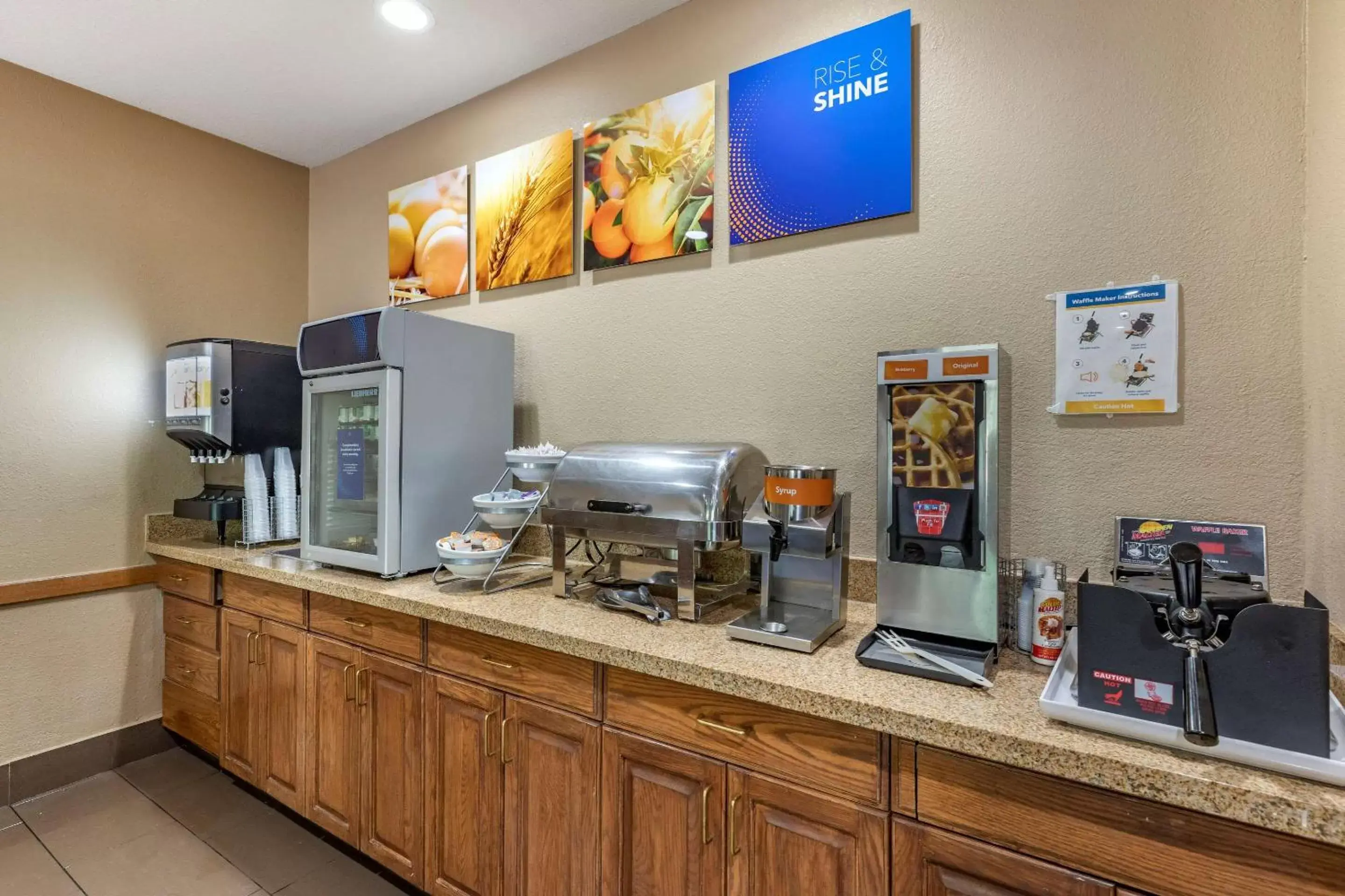 Restaurant/places to eat in Comfort Suites Fort Collins Near University