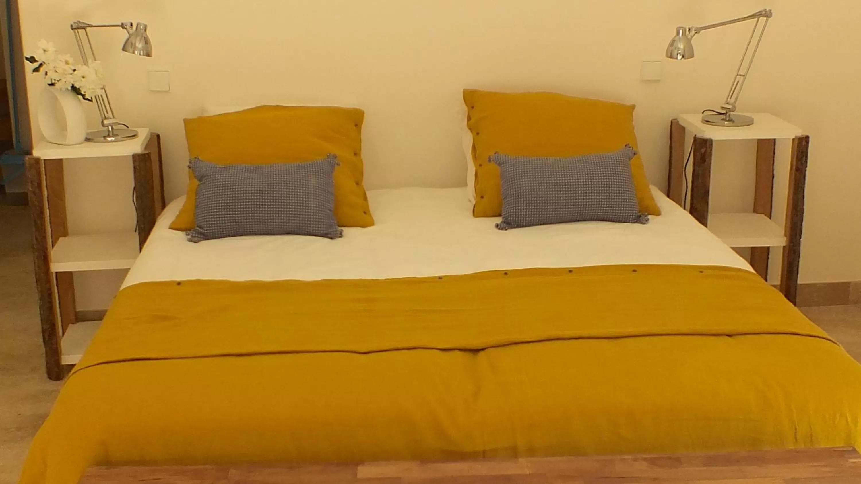 Decorative detail, Bed in Mas Notre Dame