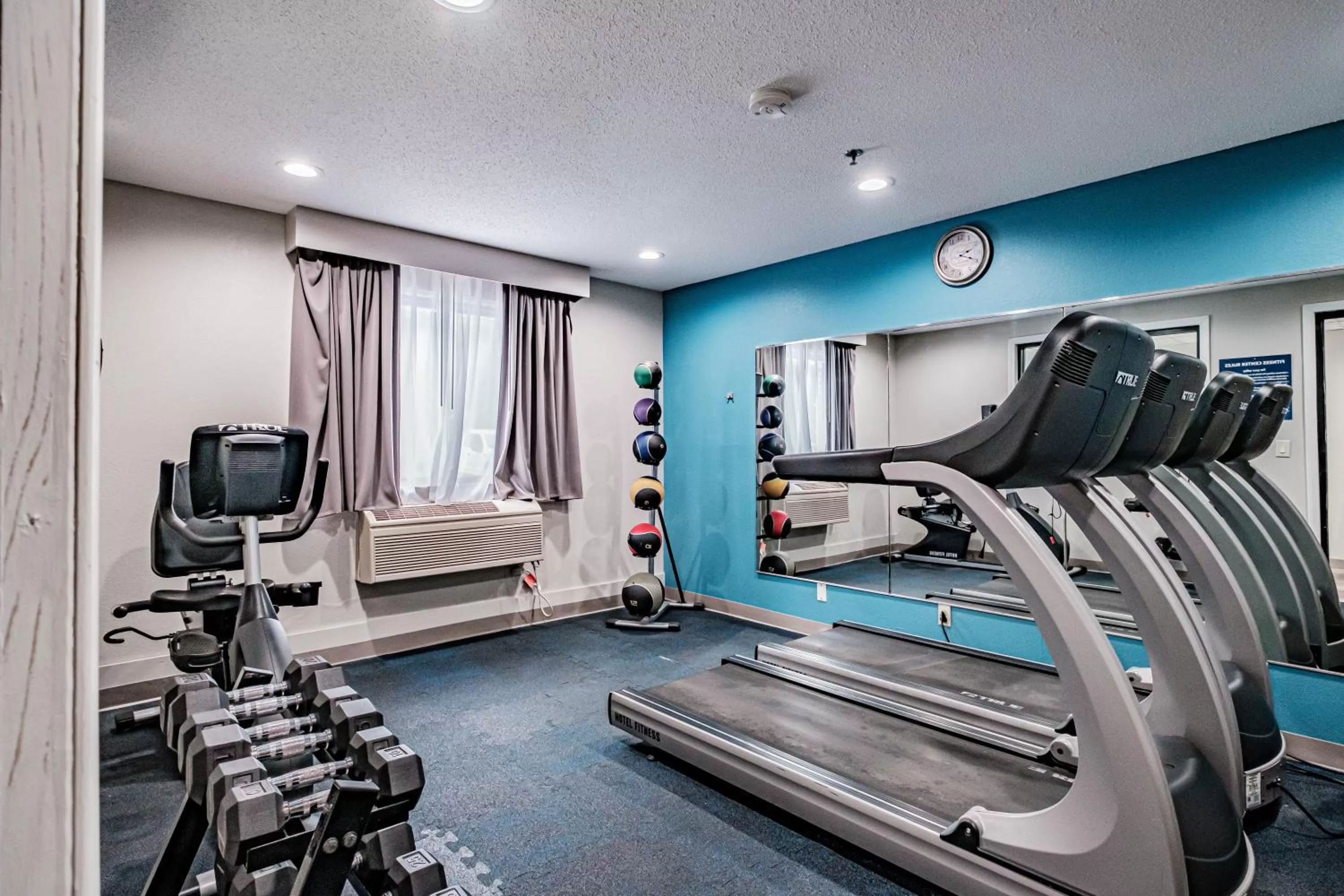 Fitness centre/facilities in Days Inn by Wyndham Brunswick Bath Area