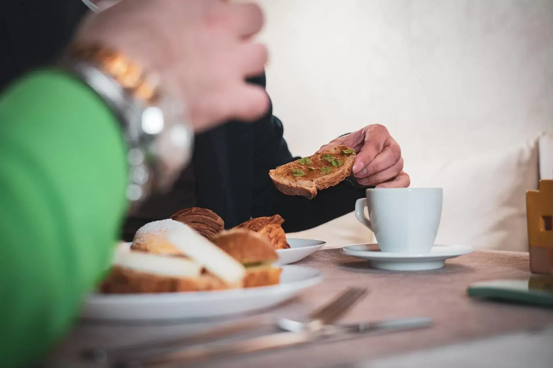 Breakfast in Palazzo Fontana