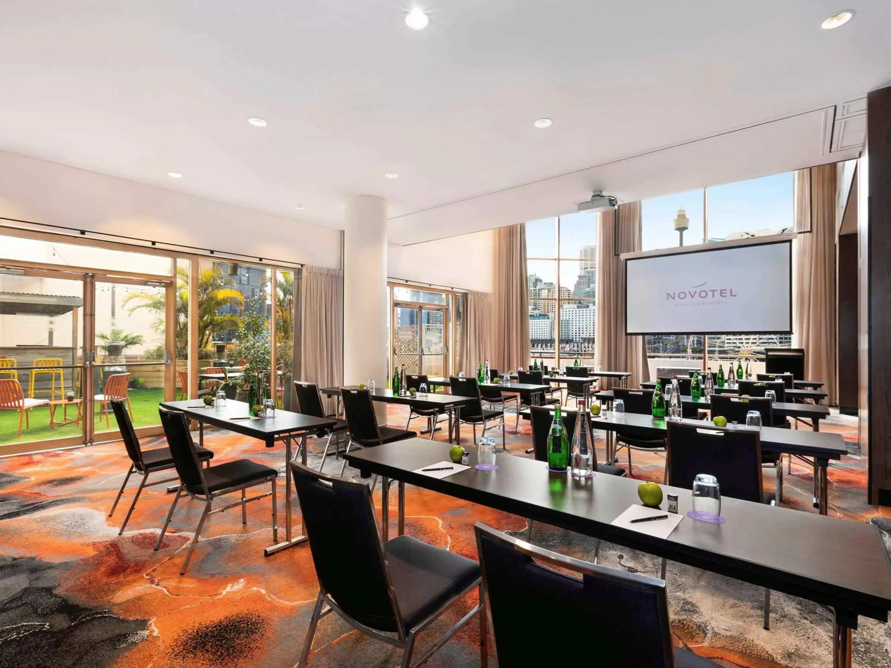 Meeting/conference room in Novotel Sydney Darling Harbour