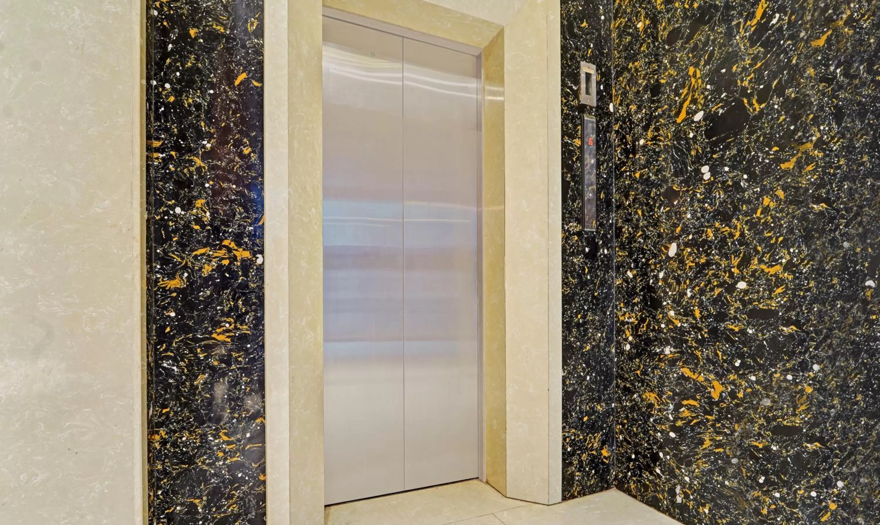 elevator in Treebo Vinayak Inn, 600 Mts From Coimbatore Railway Station