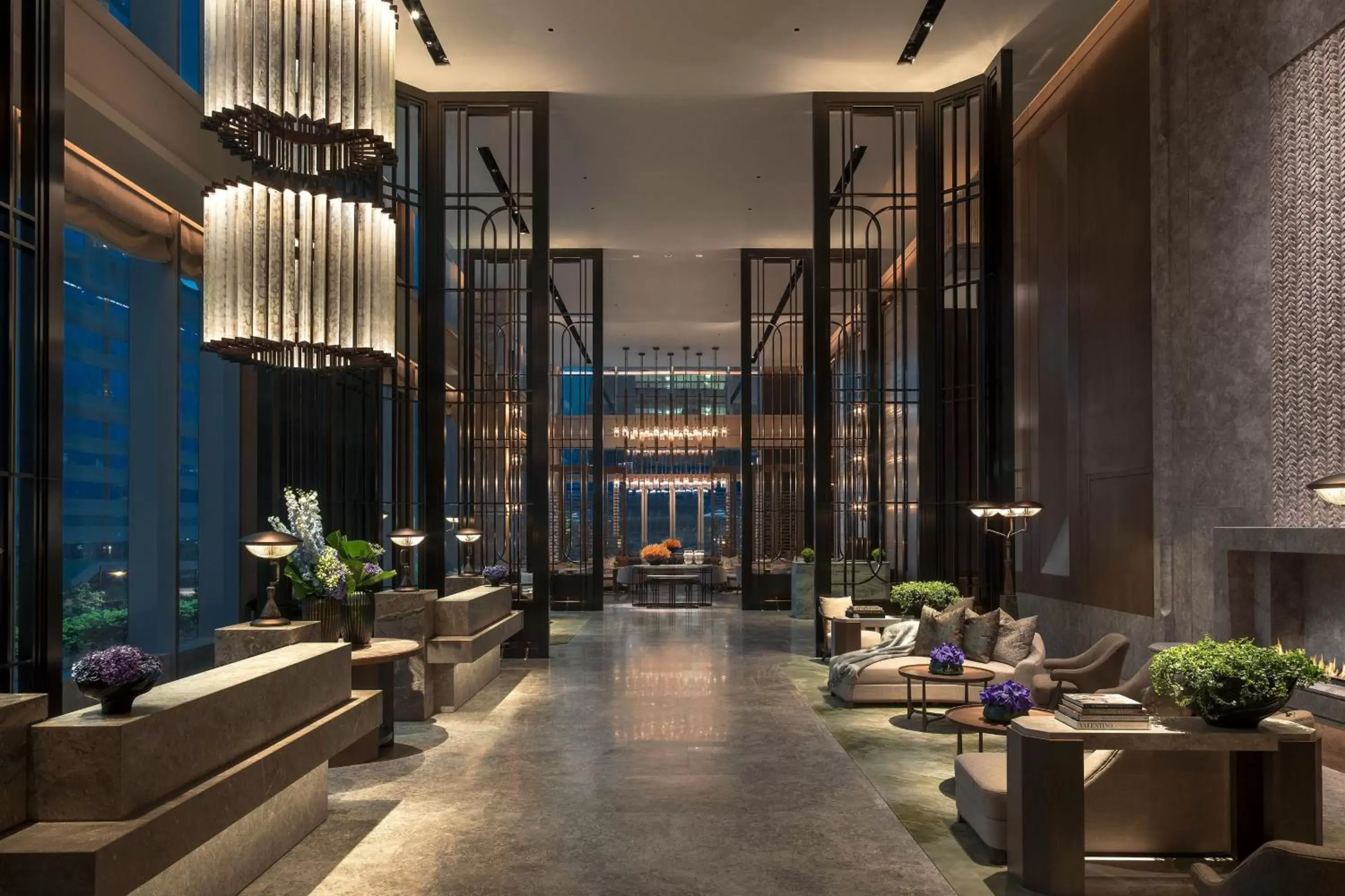 Property building, Lobby/Reception in The St. Regis Hong Kong