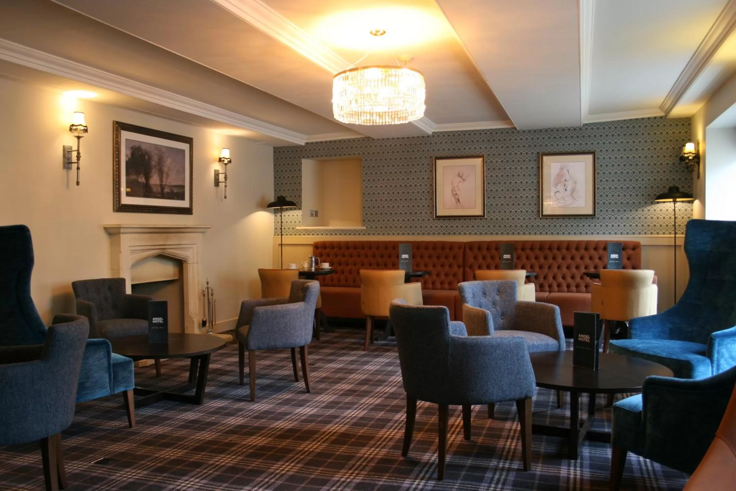 Lounge or bar in Best Western Plus Angel Hotel