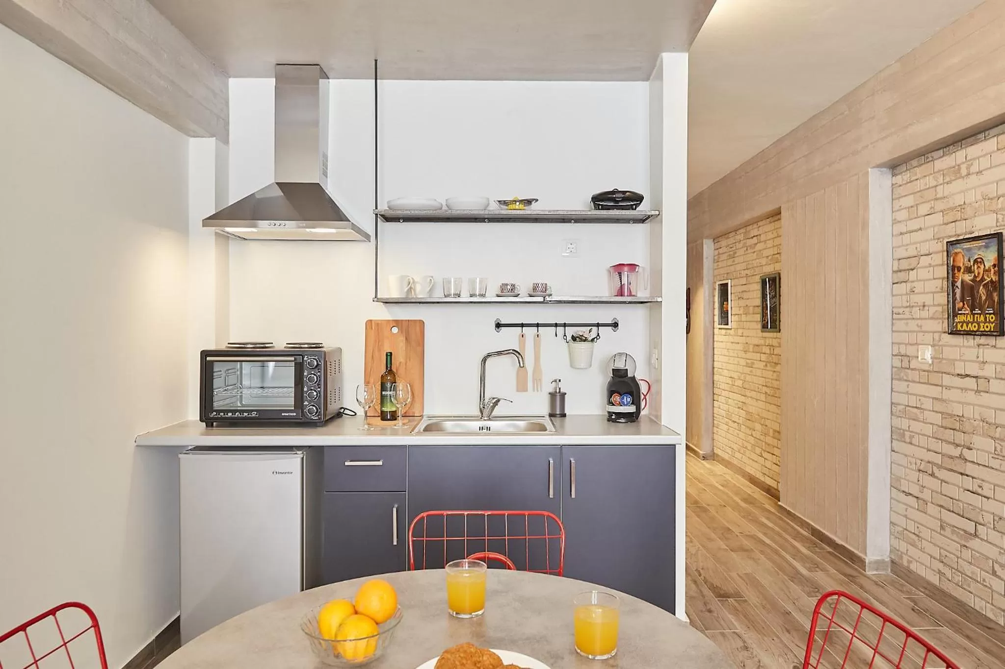 Kitchen or kitchenette, Kitchen/Kitchenette in toStay-Unique apartment hotel in Athens center!