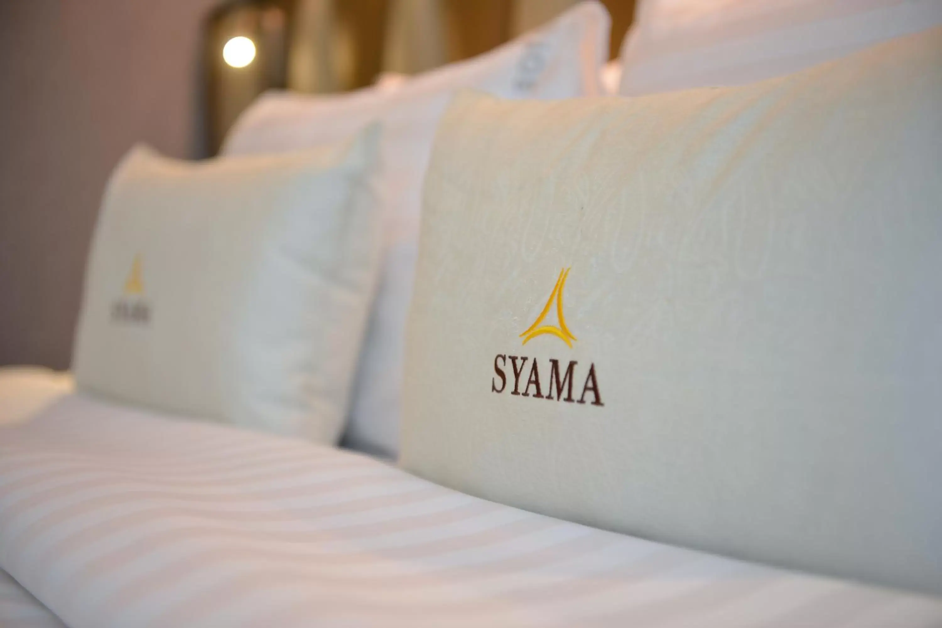Bed in Syama Nana