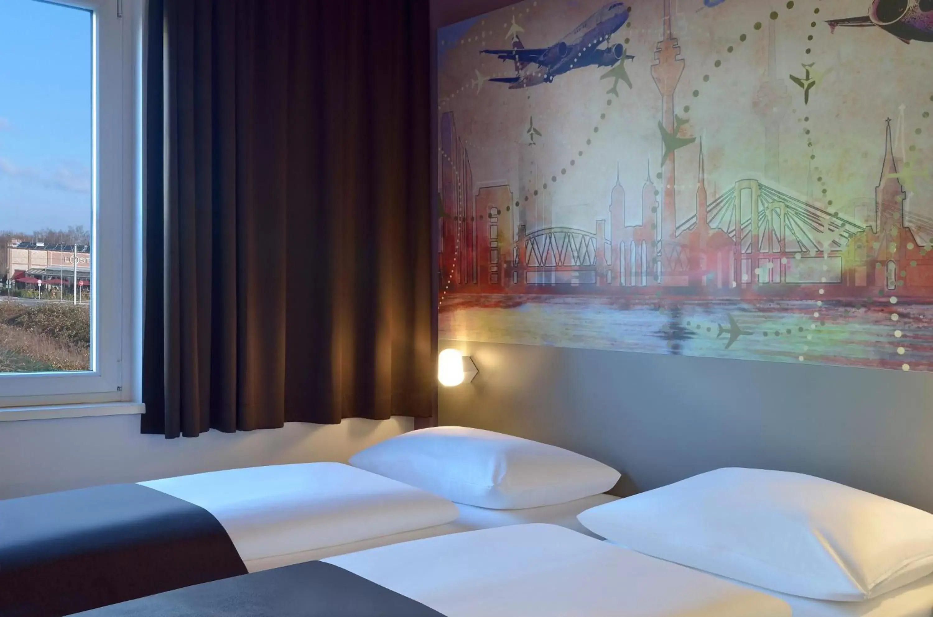 Photo of the whole room, Bed in B&B Hotel Düsseldorf-Airport