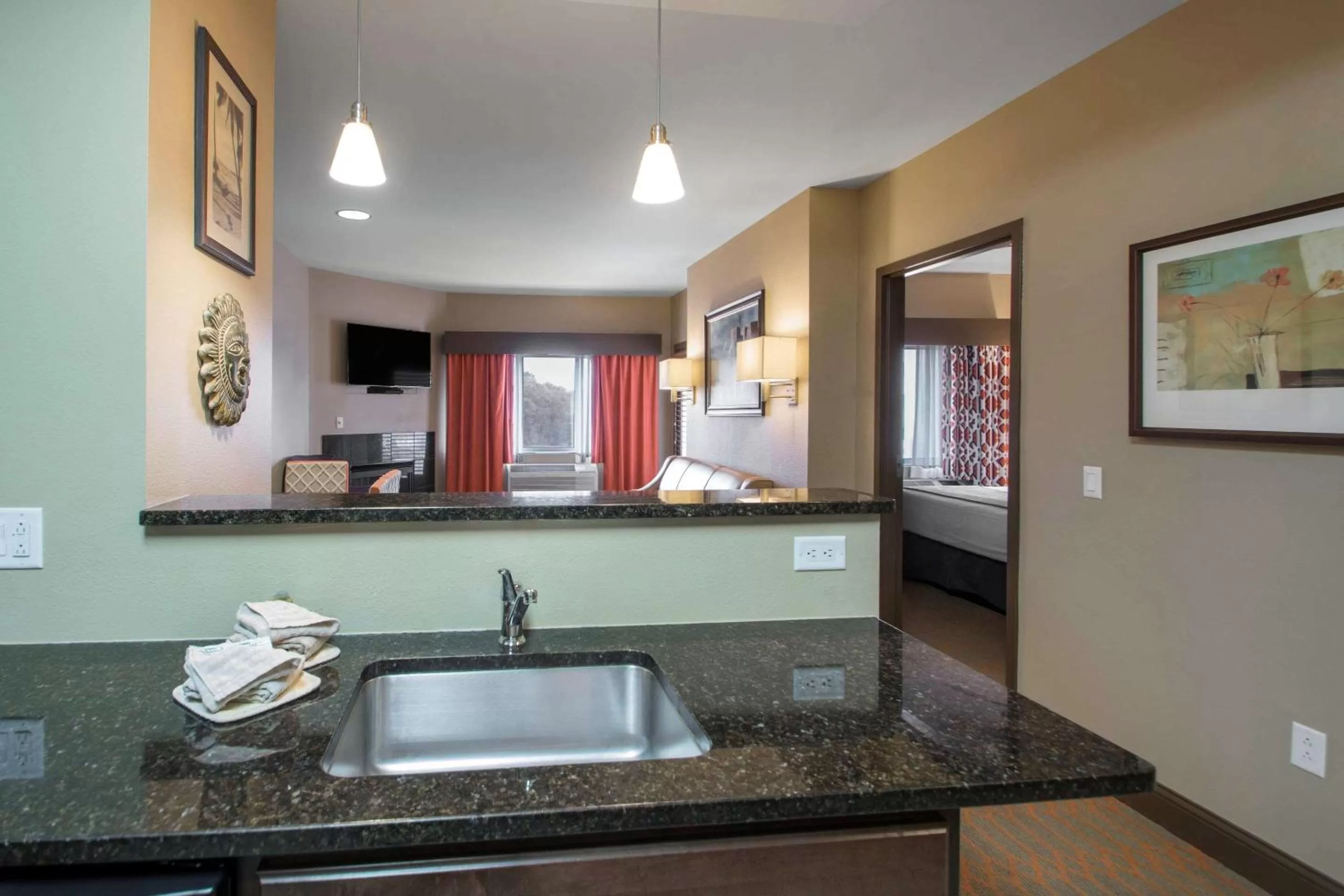 Kitchen or kitchenette in Bluegreen Vacations Odyssey Dells Resort