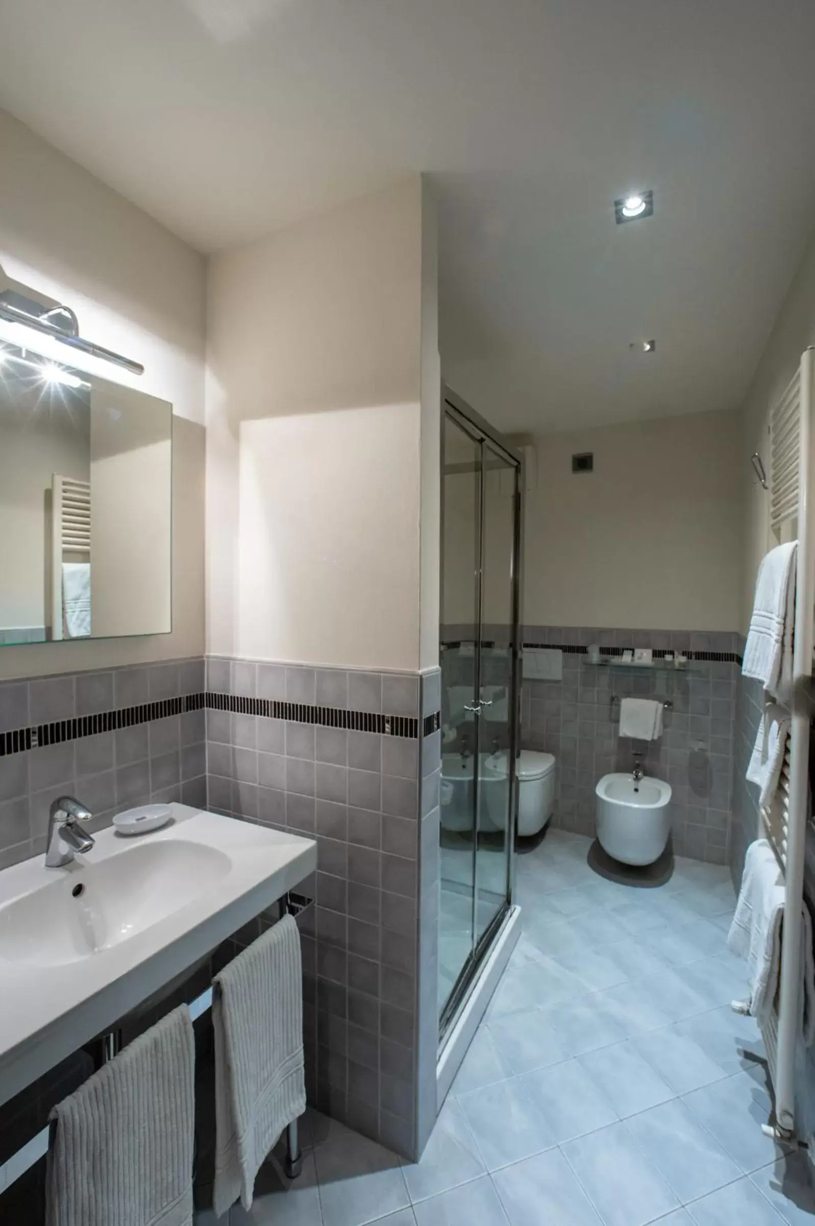 Toilet, Bathroom in Hotel Annunziata