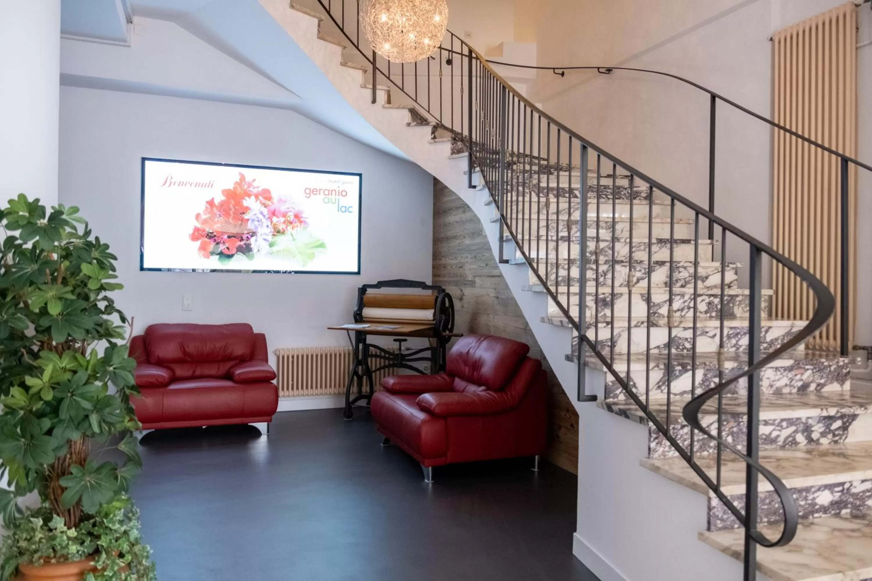 Facade/entrance in Hotel Geranio Au Lac