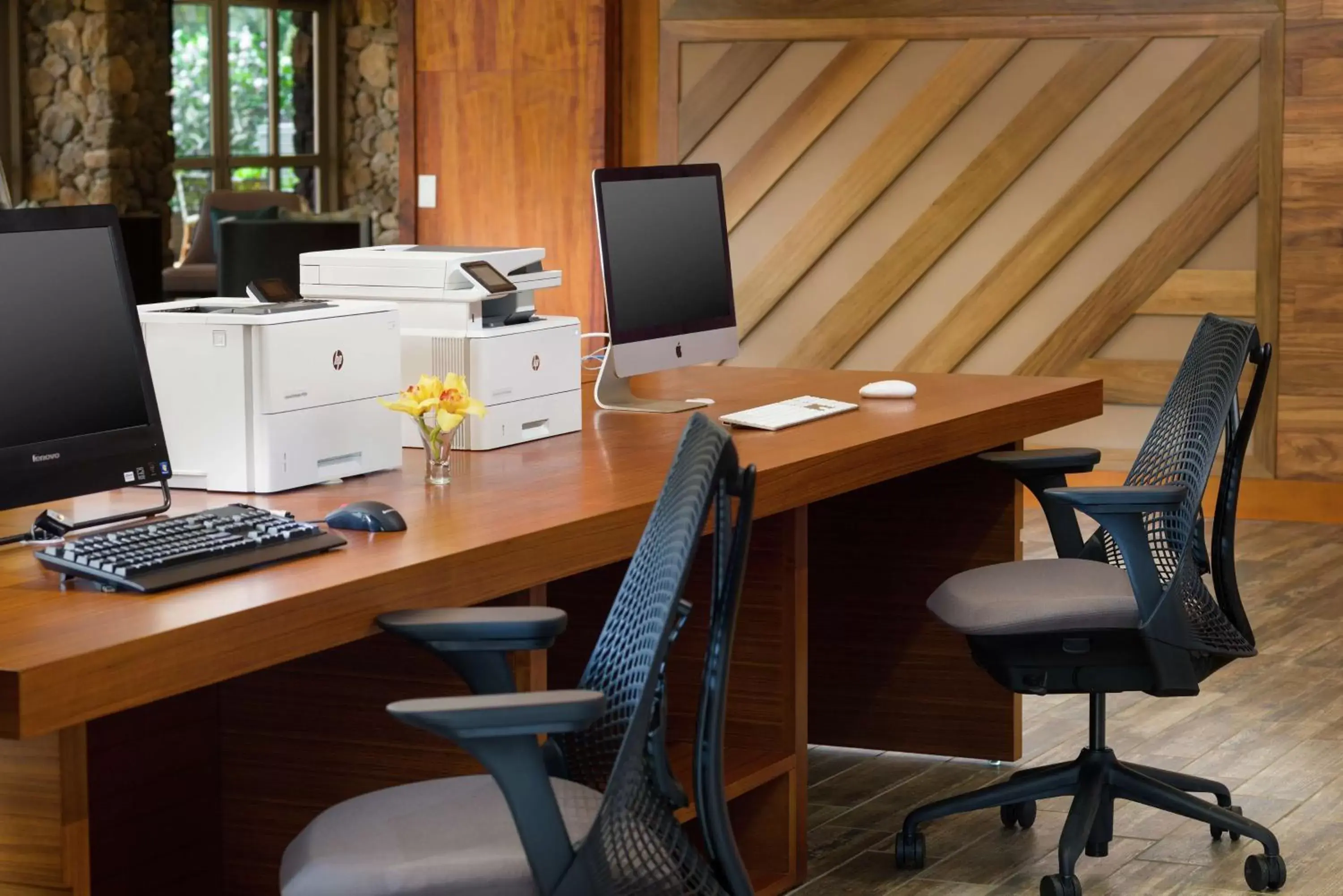 Business facilities, Business Area/Conference Room in Hilton Garden Inn Kauai Wailua Bay, HI