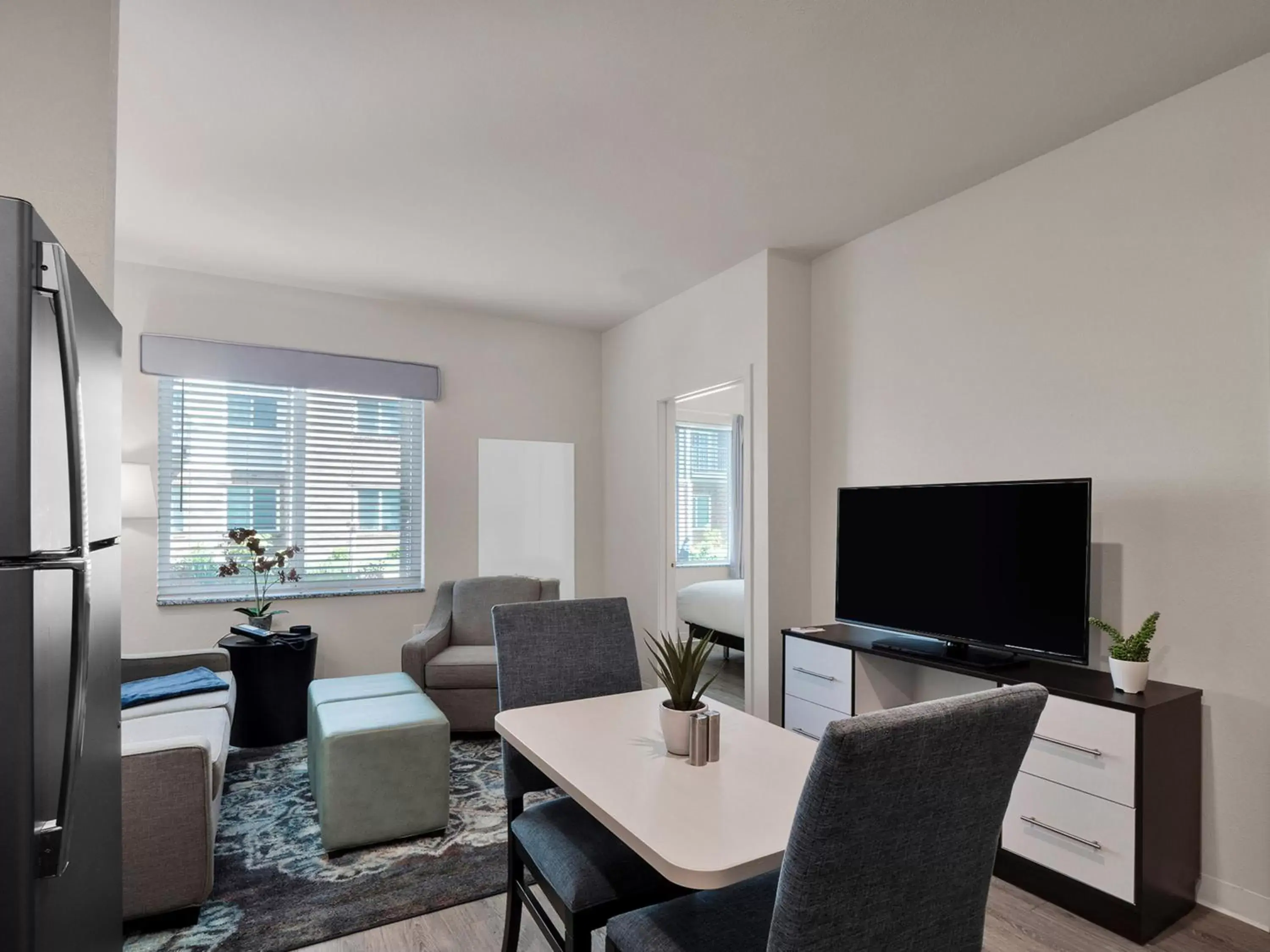 One Bedroom Suite w/Fully Equipped Kitchen in WaterWalk Extended Stay by Wyndham Charlotte - Arrowood One Bedroom Suite w/Fully Equipped Kitchen in WaterWalk Extended Stay by Wyndham Charlotte - Arrowood