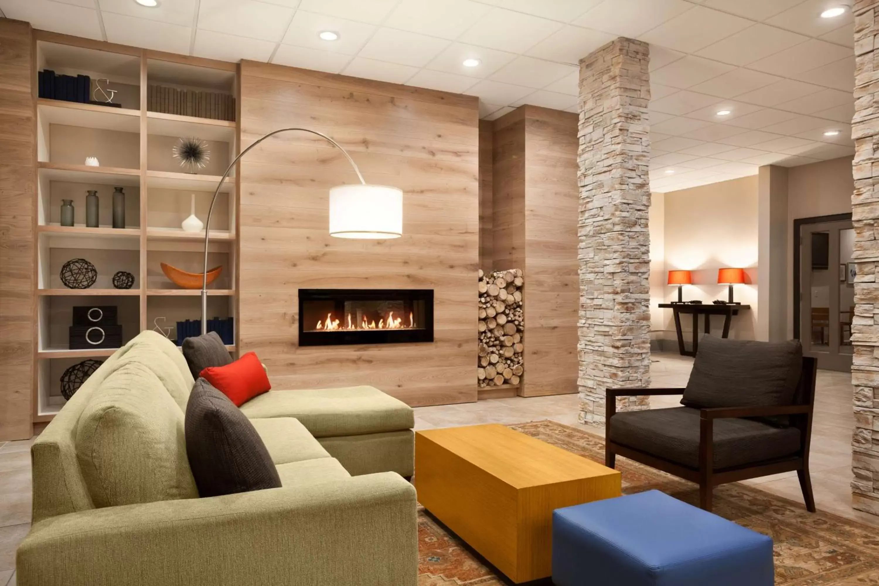 Lobby or reception, Seating Area in Country Inn & Suites by Radisson, Metairie (New Orleans), LA