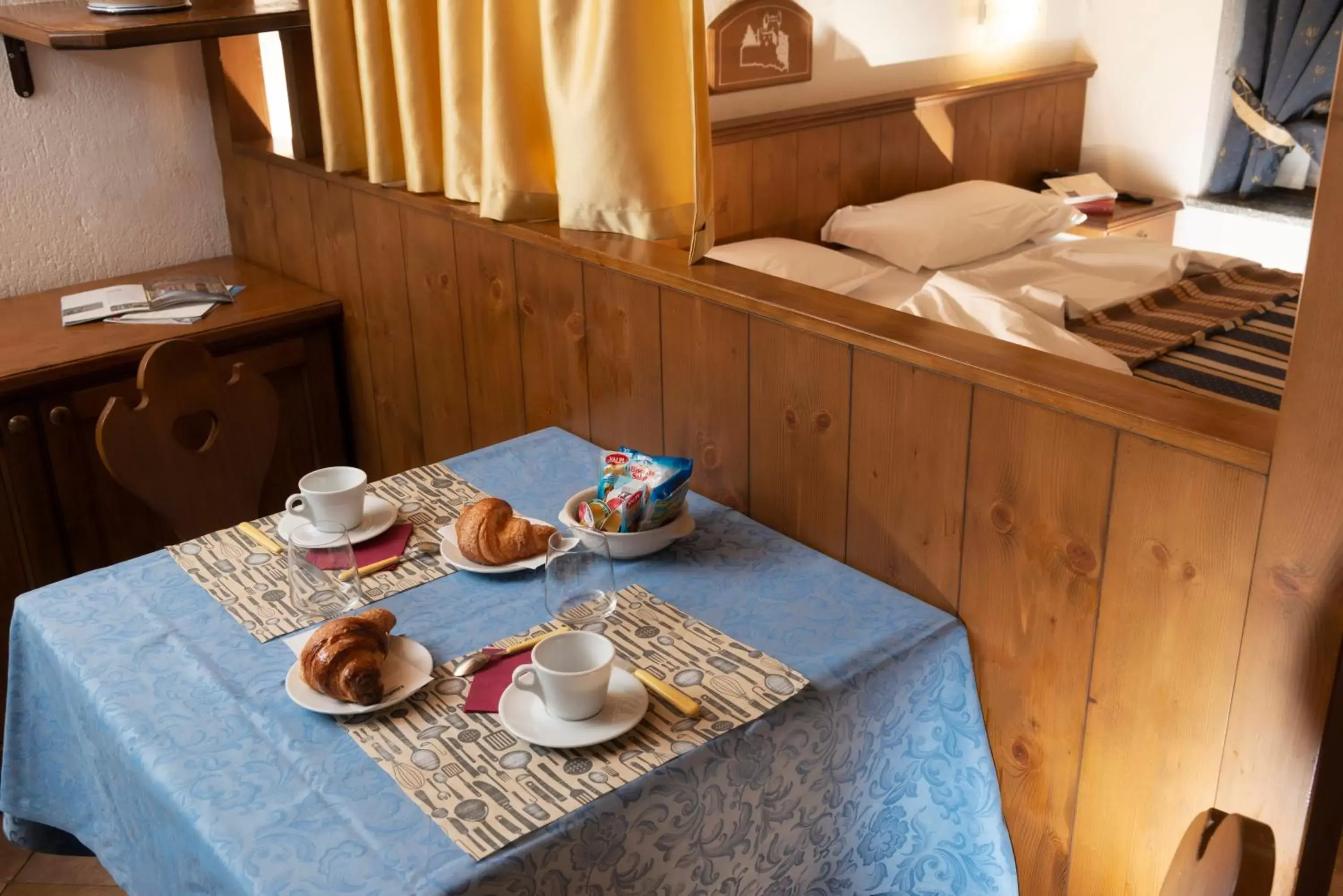 Dining area in Hotel Residence Chateau