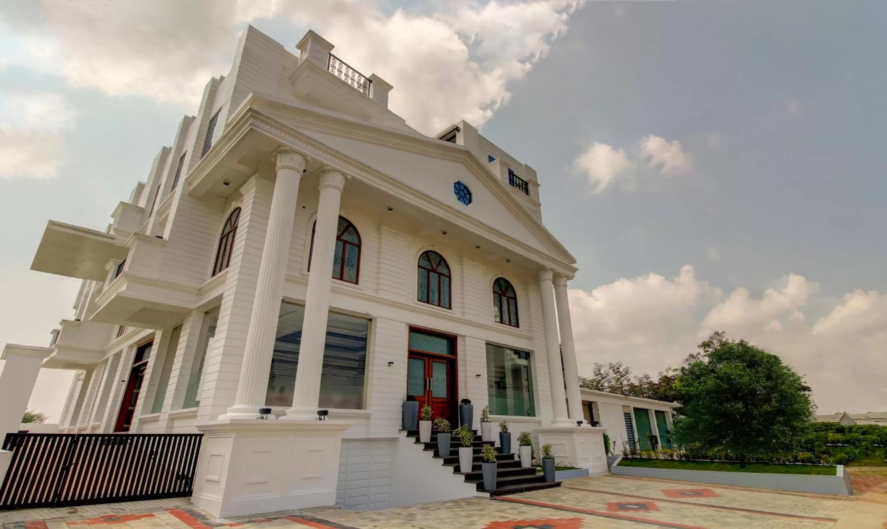 Property building in Treebo The Meridian