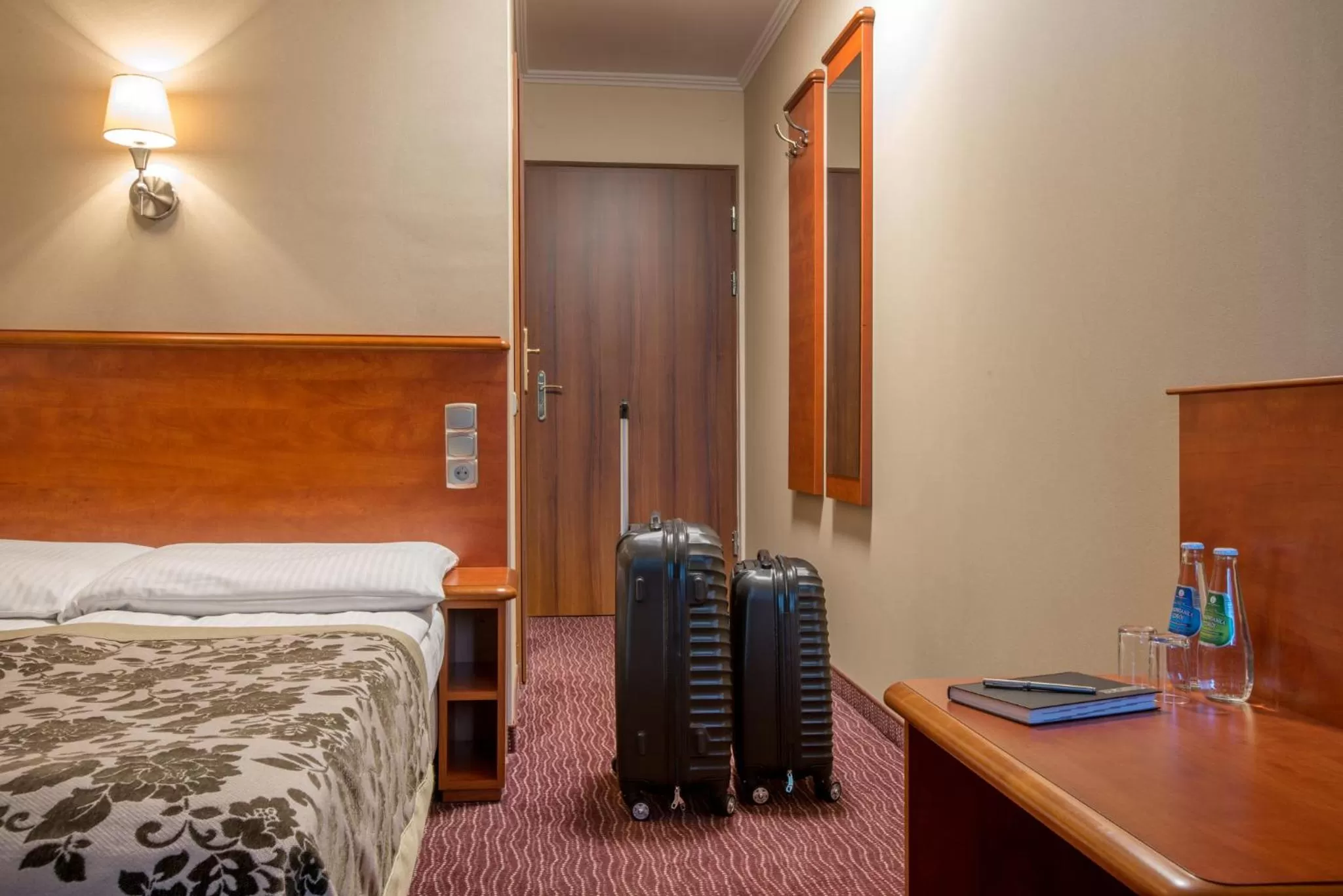 Photo of the whole room, Bed in Hotel Krakus