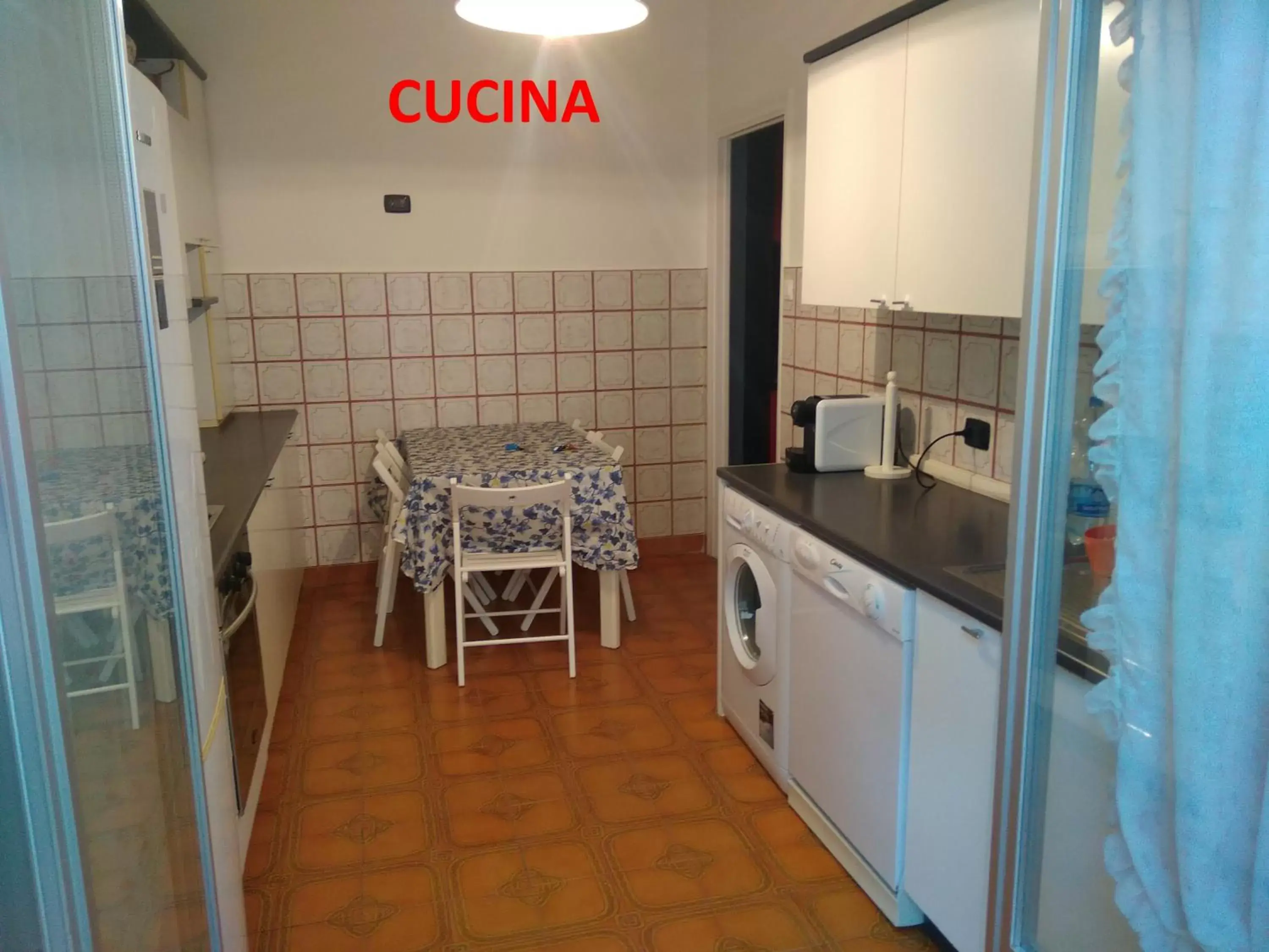 Dining area, Kitchen/Kitchenette in B&B Gaslini & Mare (anche con uso cucina)