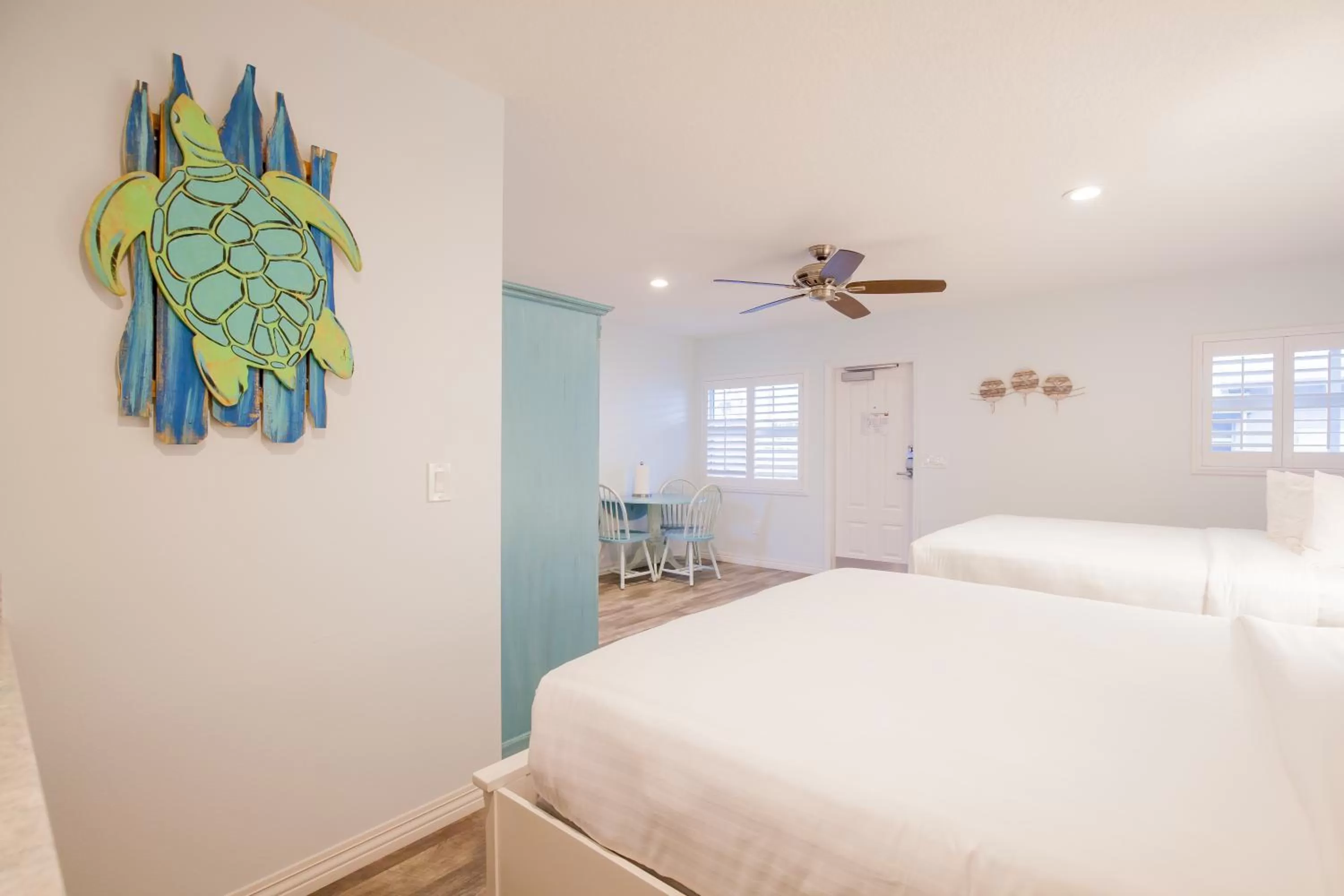 Bed in Lost Inn Paradise