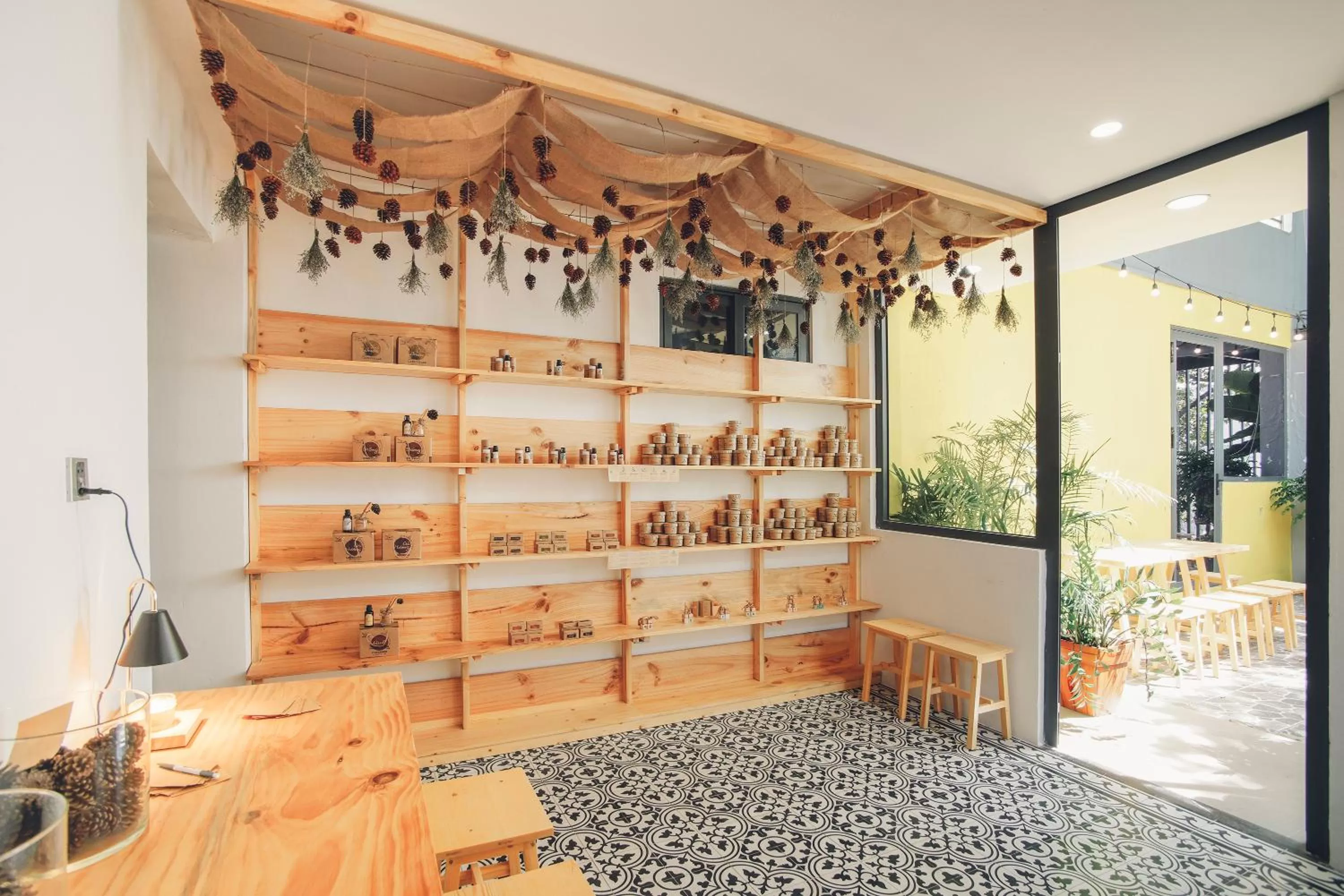 Patio in SAZI HOTEL - BÙI THỊ XUÂN