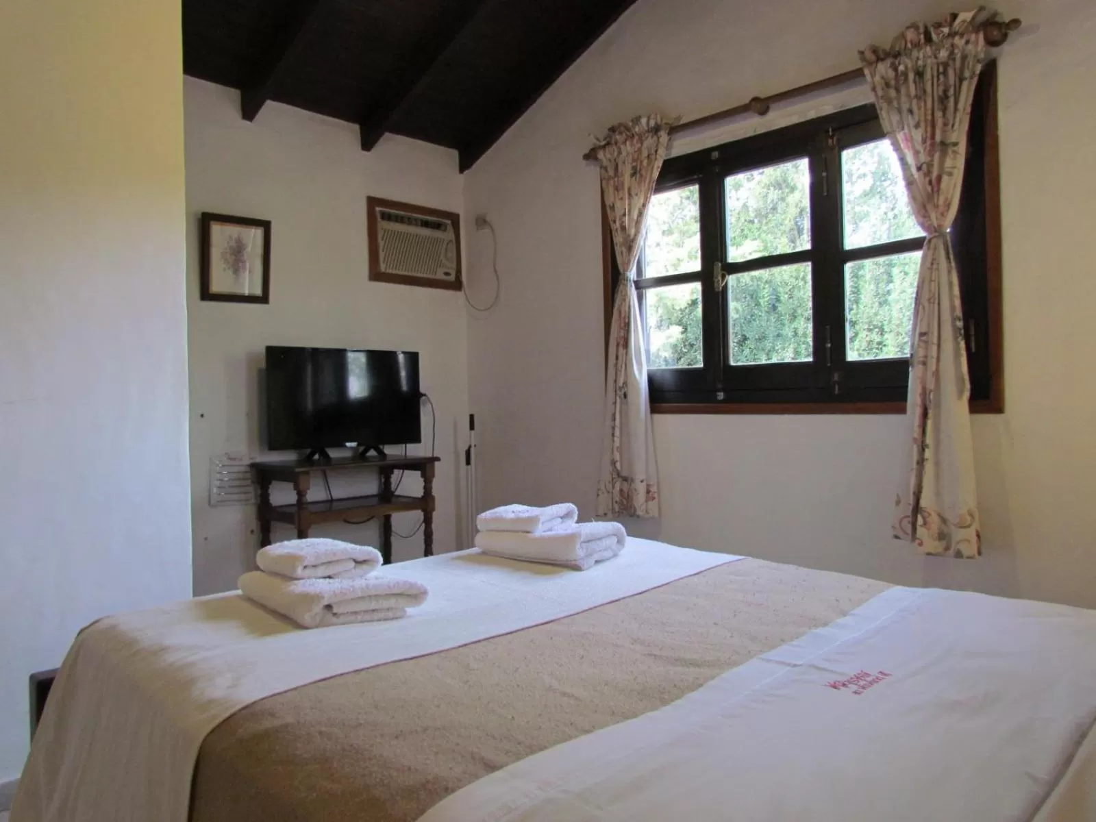 Bed in La Posada de Akasha