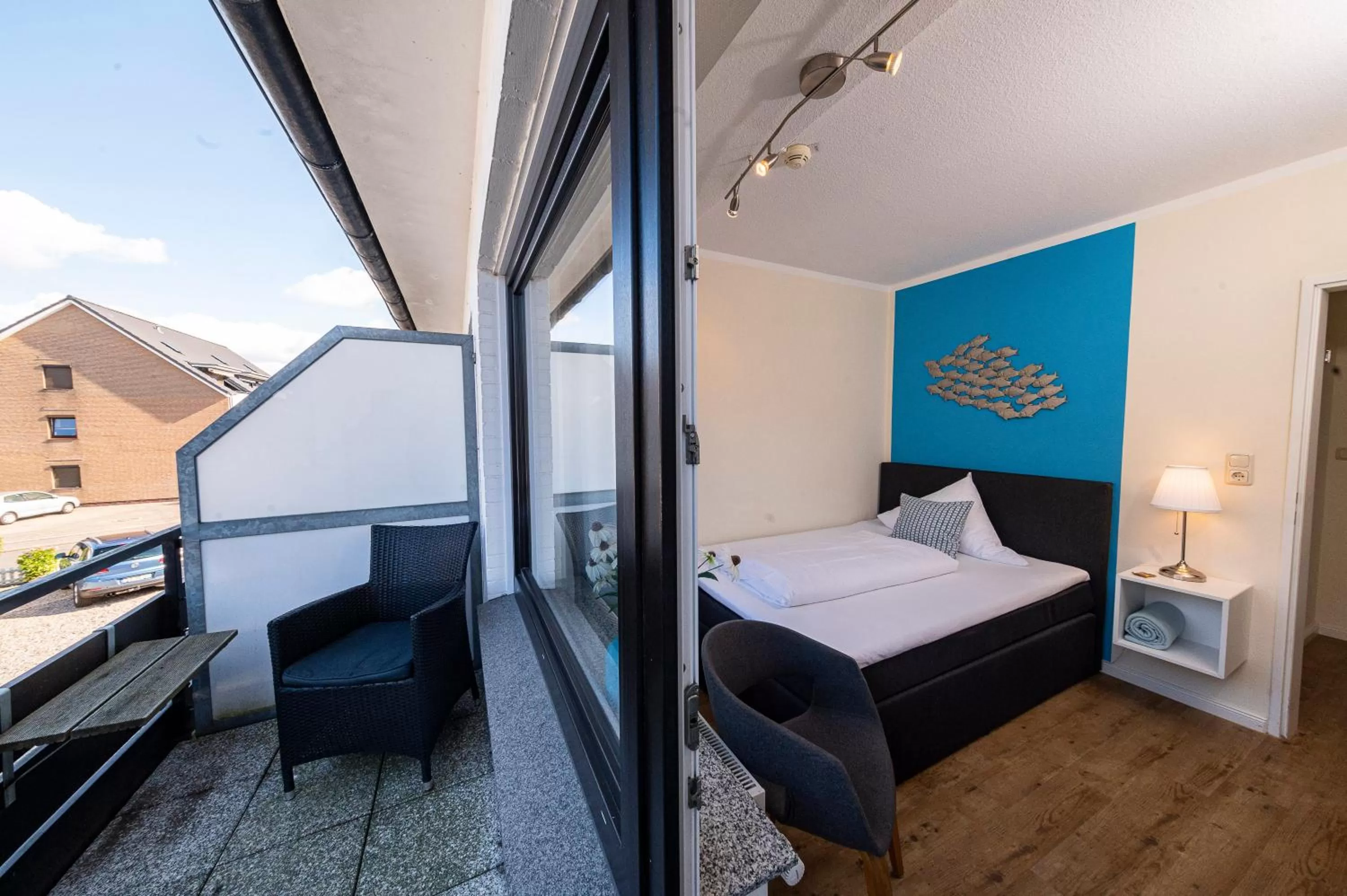 Balcony/Terrace, Bed in Das Frühstückshotel Büsum