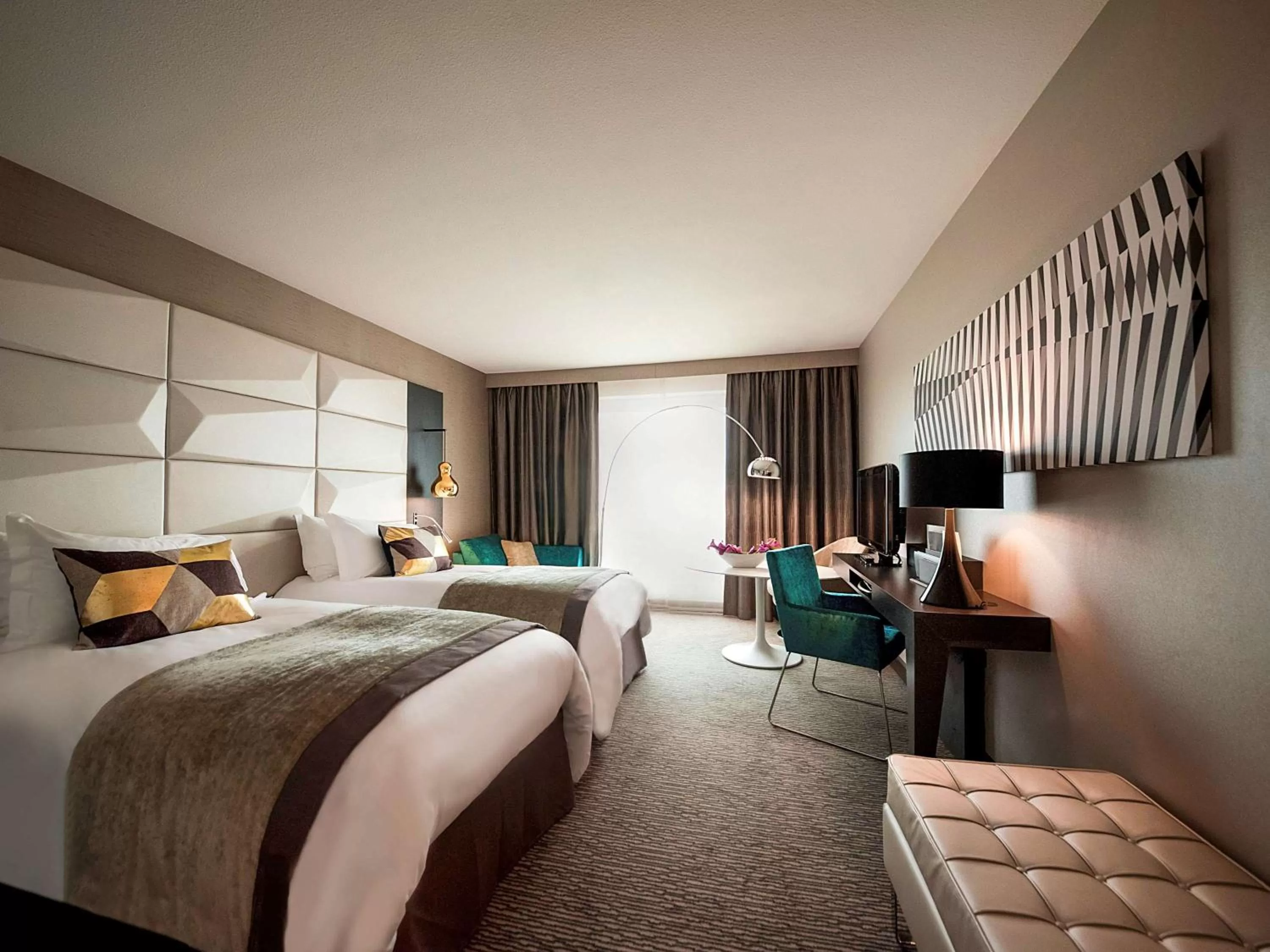 Photo of the whole room, Bed in Sofitel Warsaw Victoria