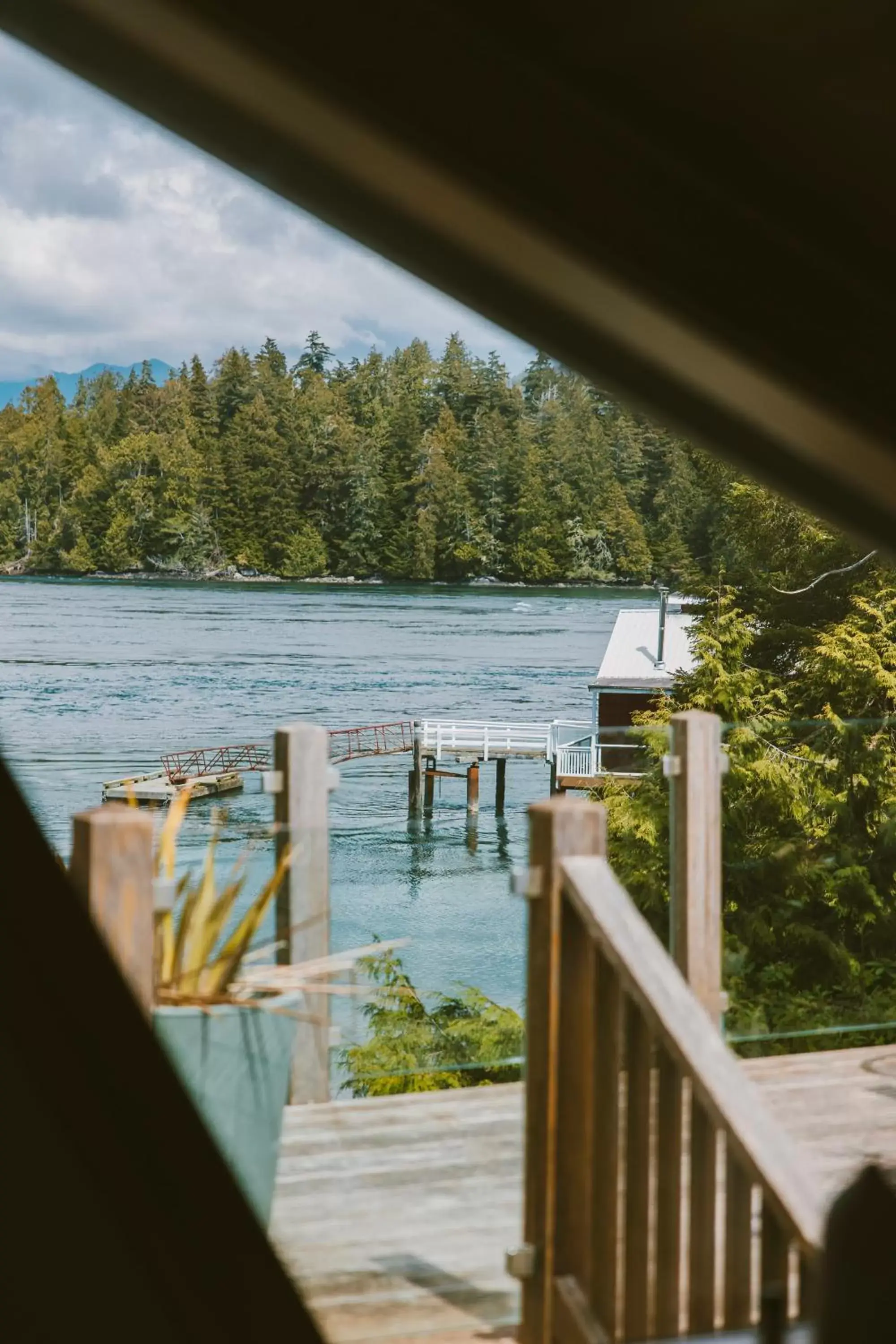 The Shoreline Tofino