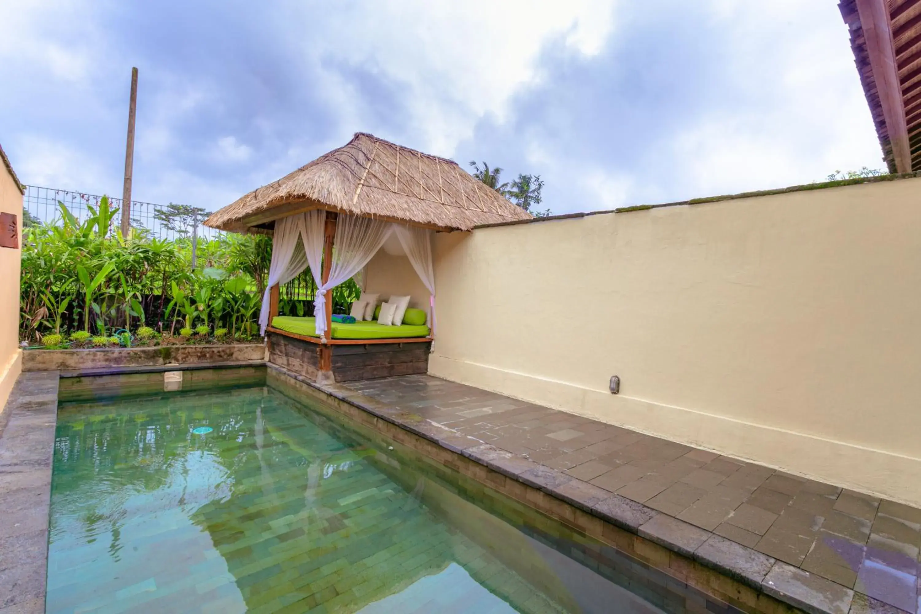 Swimming Pool in Alam Puisi Villa Ubud