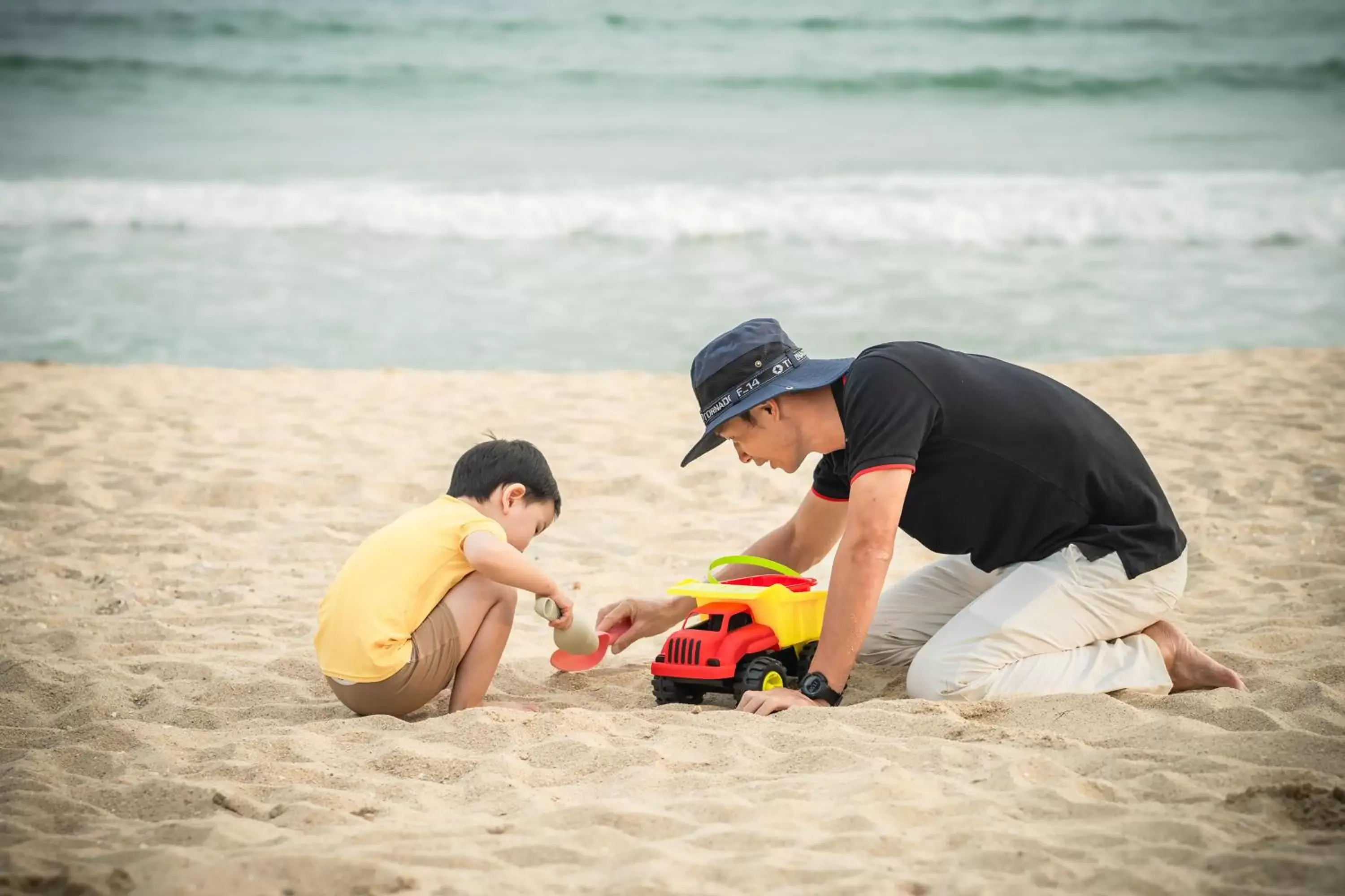 Beach in Shenzhen Marriott Hotel Golden Bay