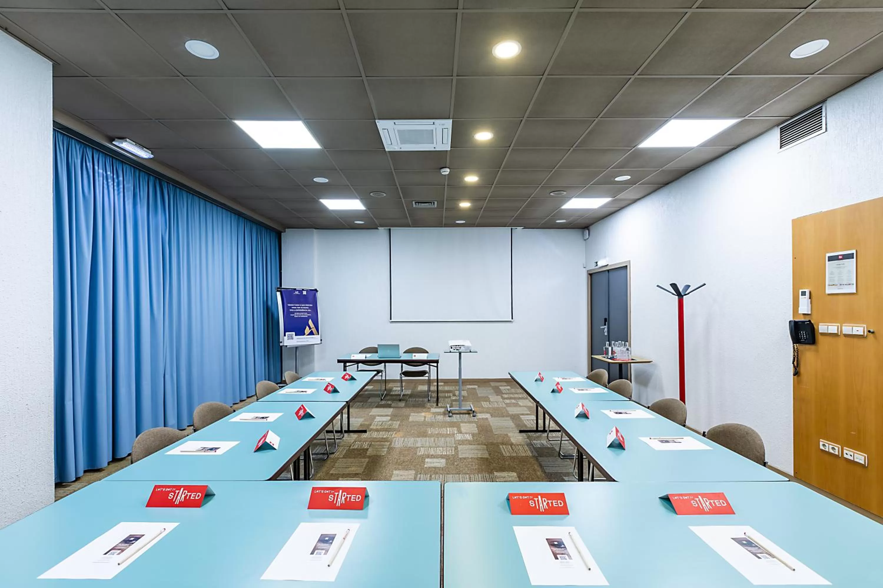 Meeting/conference room in Hotel ibis Porto Gaia