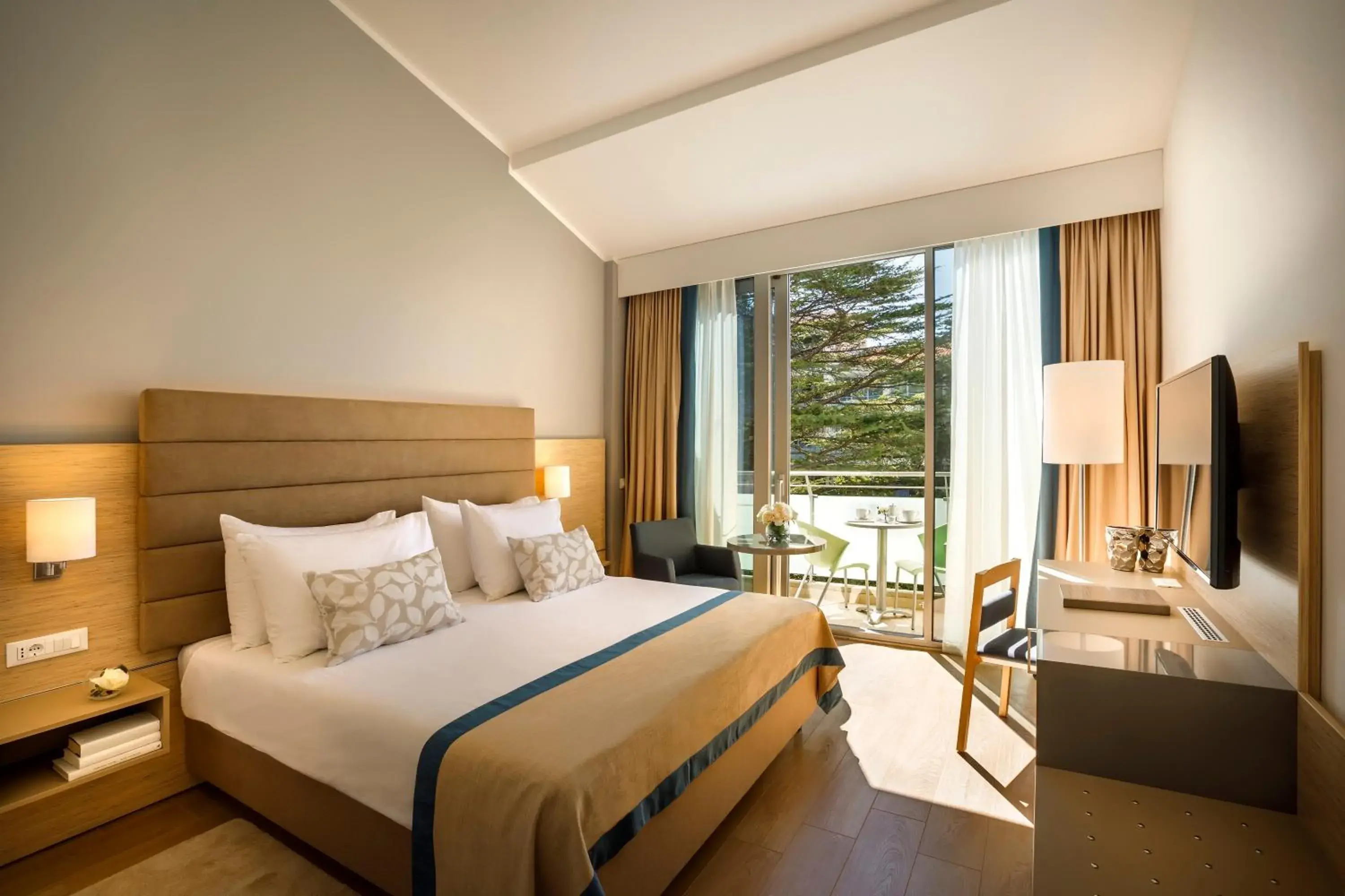 Superior Room for 2  in Valamar Argosy Hotel