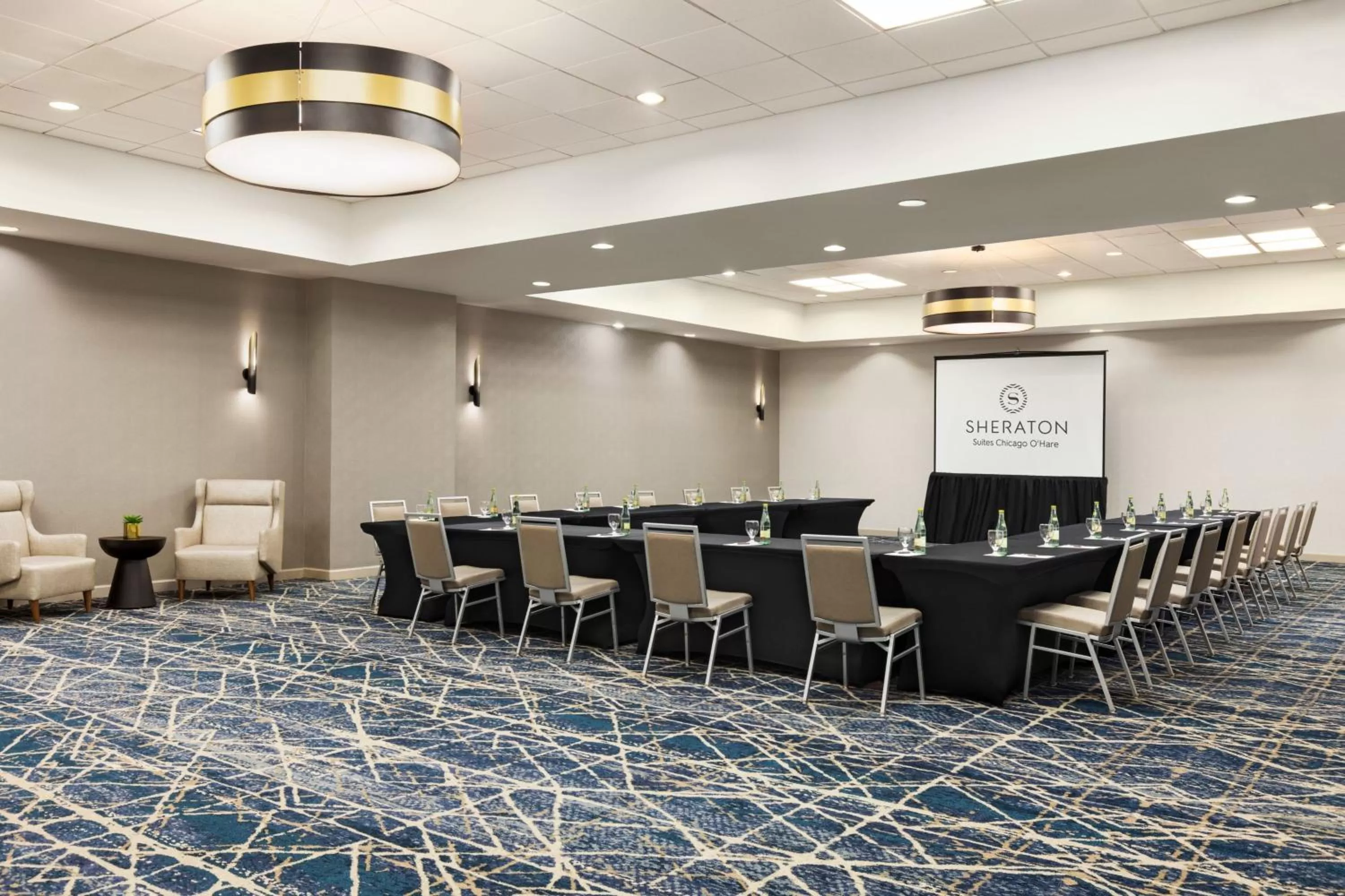 Meeting/conference room in Sheraton Suites Chicago O'Hare