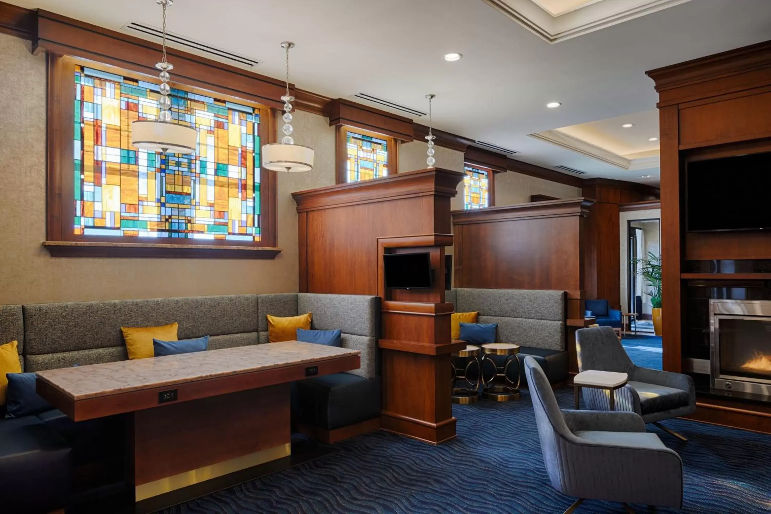 Lobby or reception, Seating Area in Residence Inn by Marriott Cincinnati Downtown/The Phelps