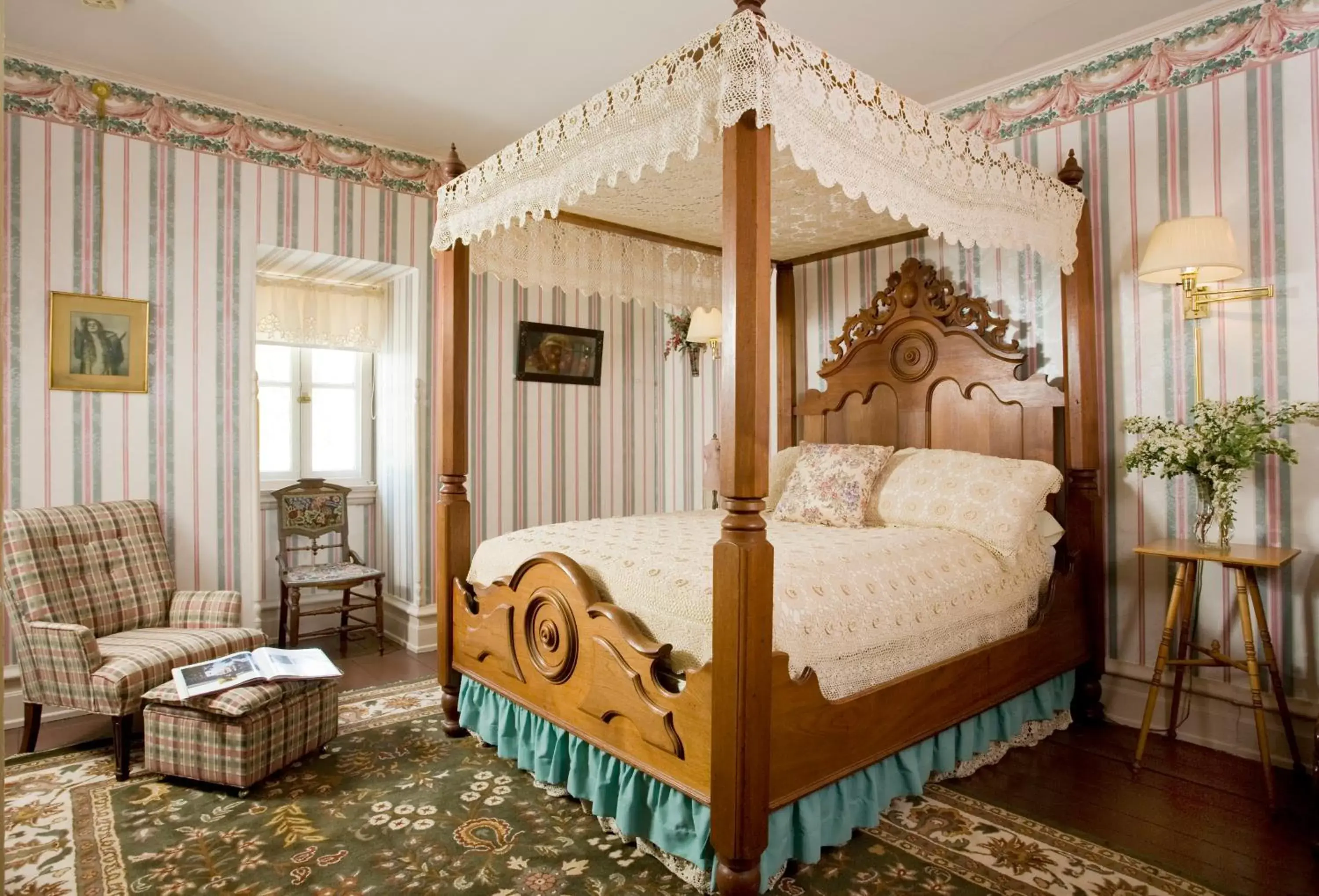 Photo of the whole room, Bed in Garth Woodside Mansion Bed and Breakfast