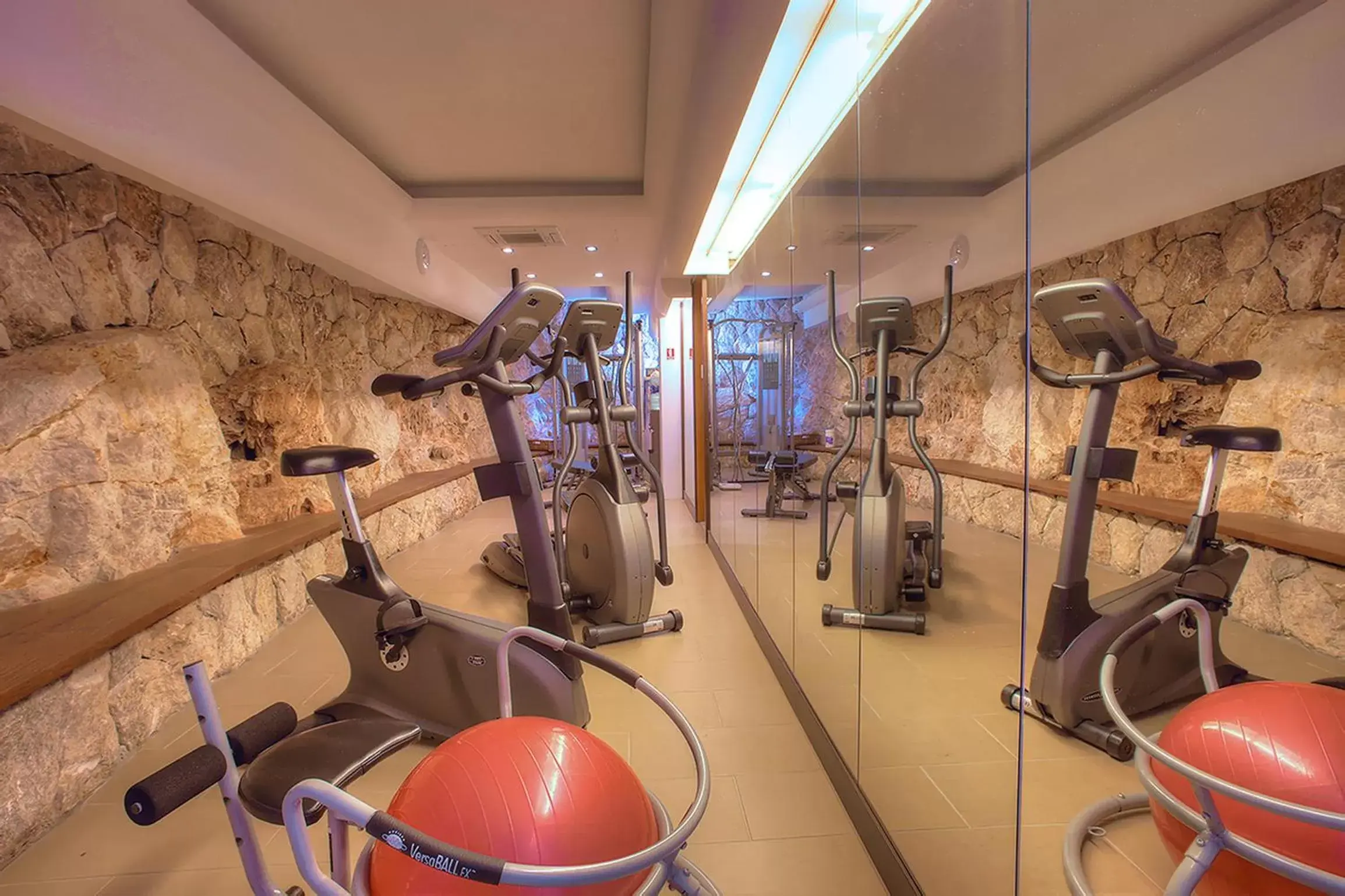 Spa and wellness centre/facilities, Fitness Center/Facilities in Boutique Hotel More