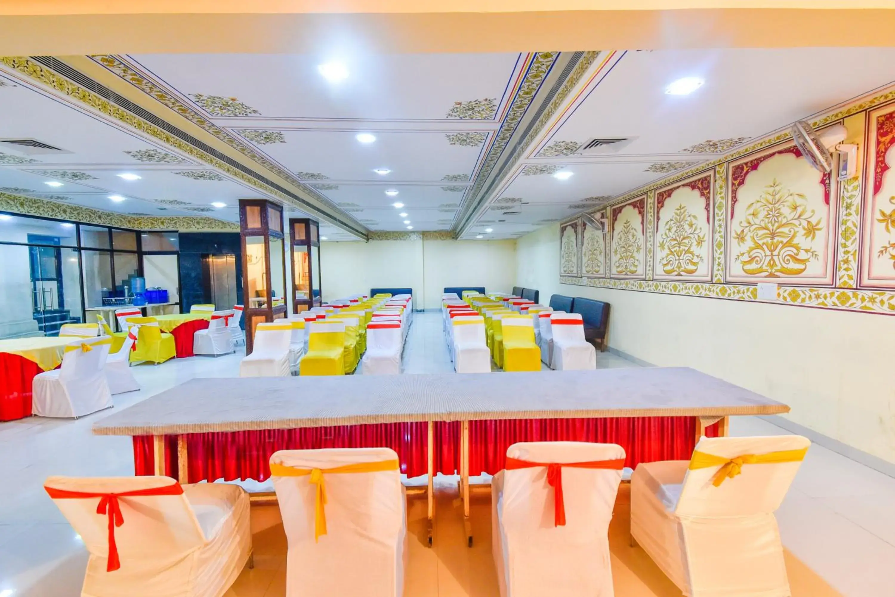 Banquet/Function facilities, Banquet Facilities in Hotel Laxmi Niwas