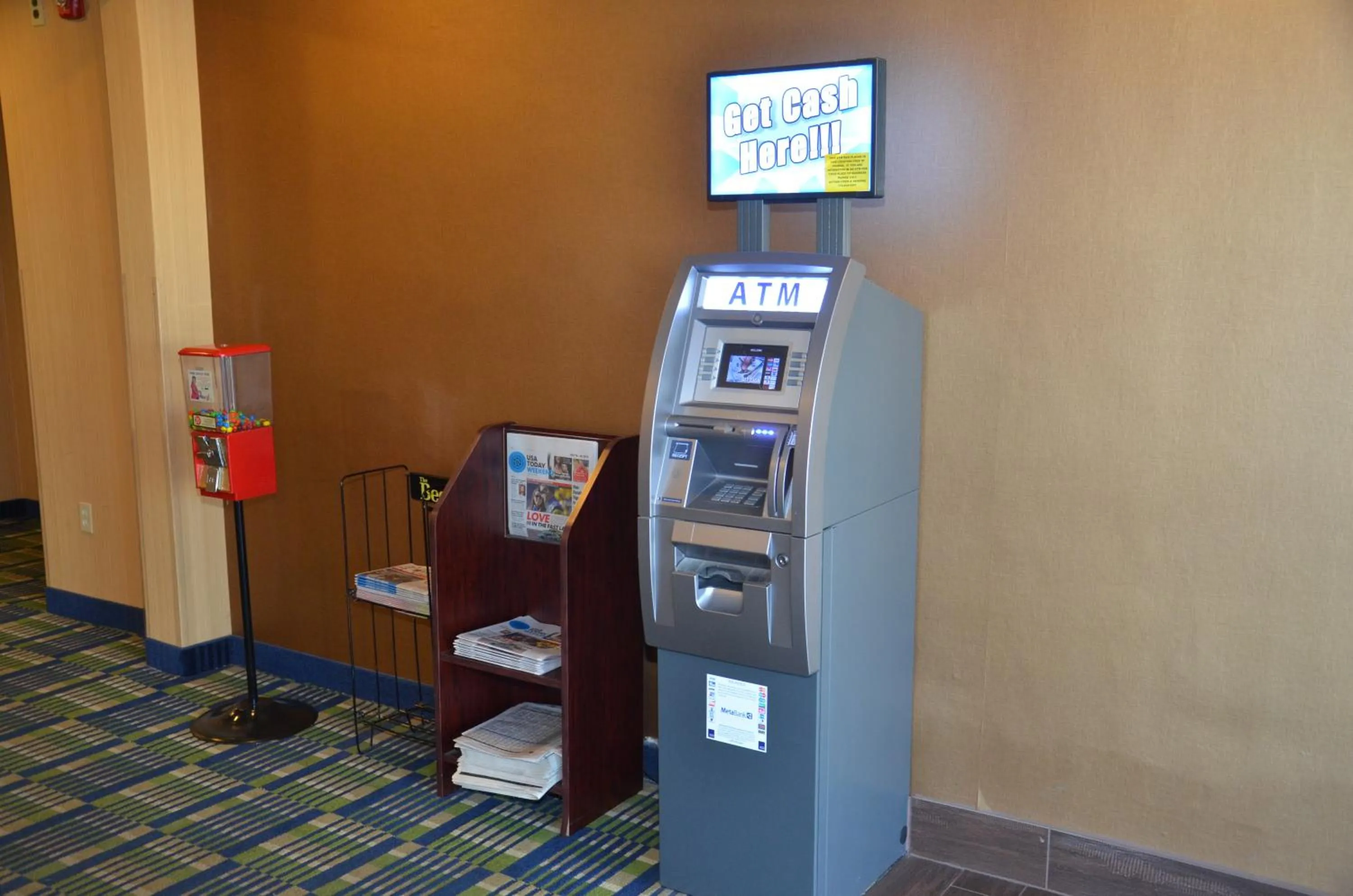 Lobby or reception in FairBridge Inn Express Buffalo Airport Williamsville