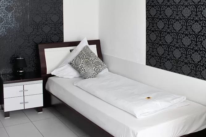 Photo of the whole room, Bed in Hotel Drei Kronen