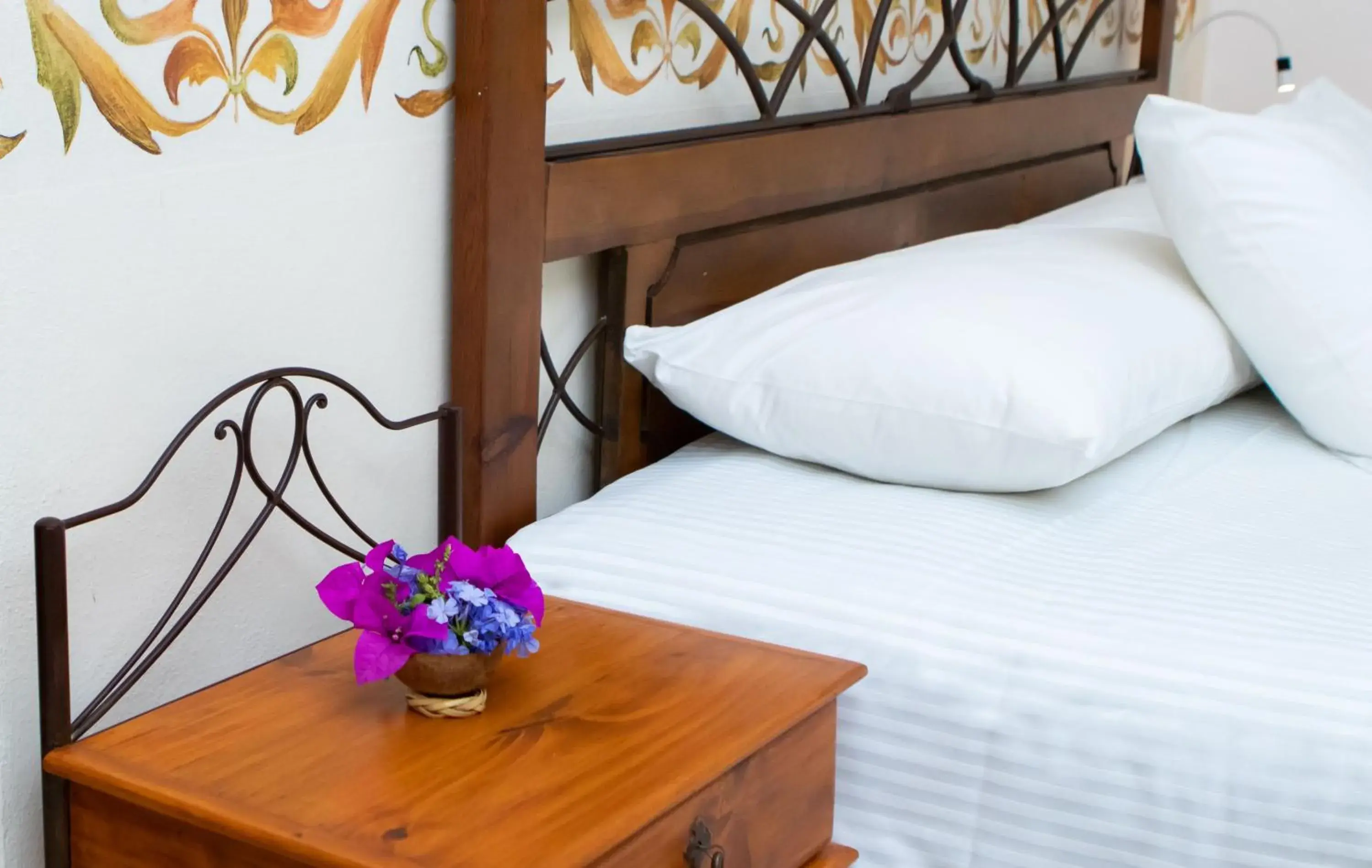 Bed in Casa los Cantaros Hotel Boutique