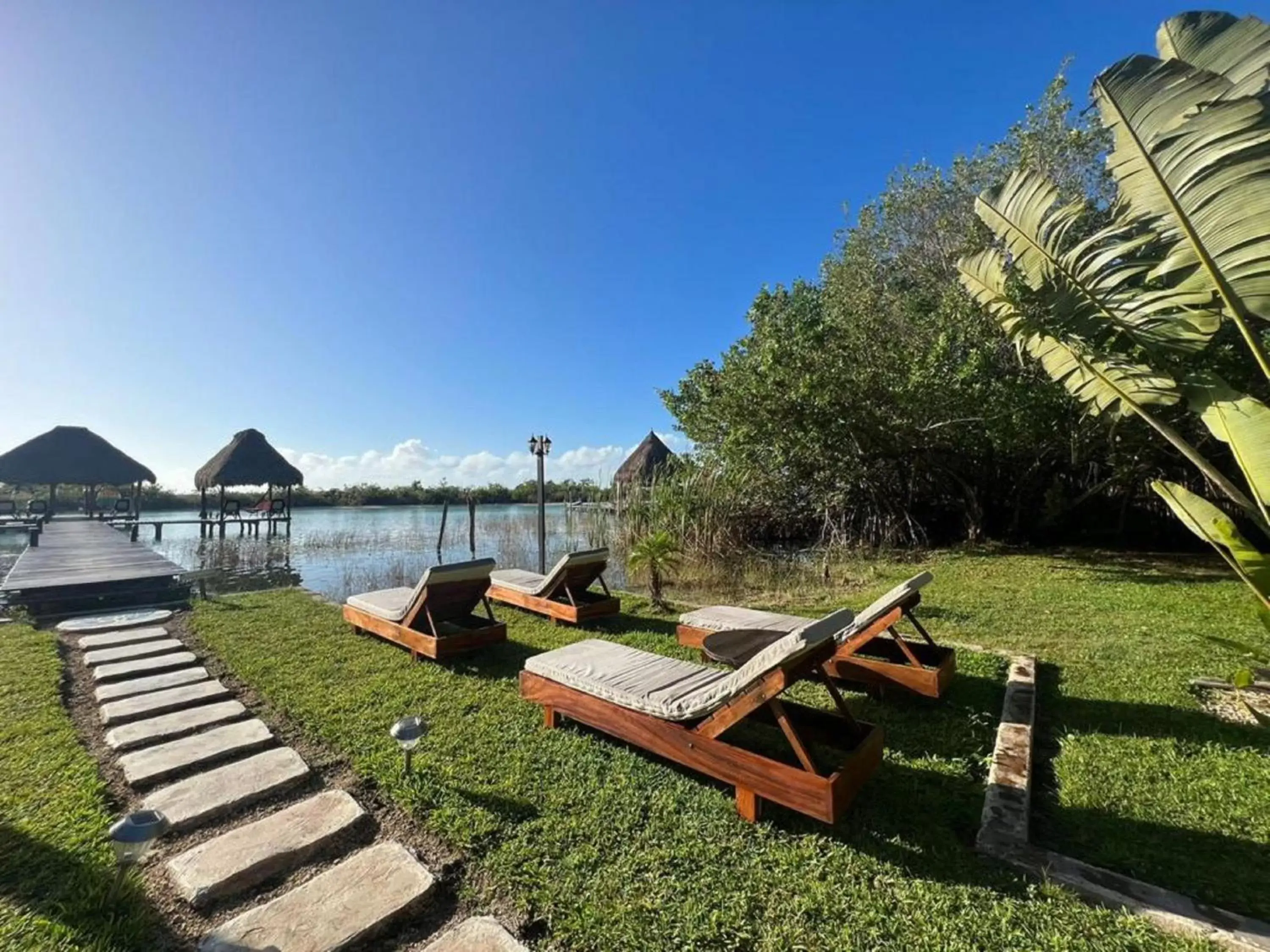 Off site in Casa Shiva Bacalar by MIJ