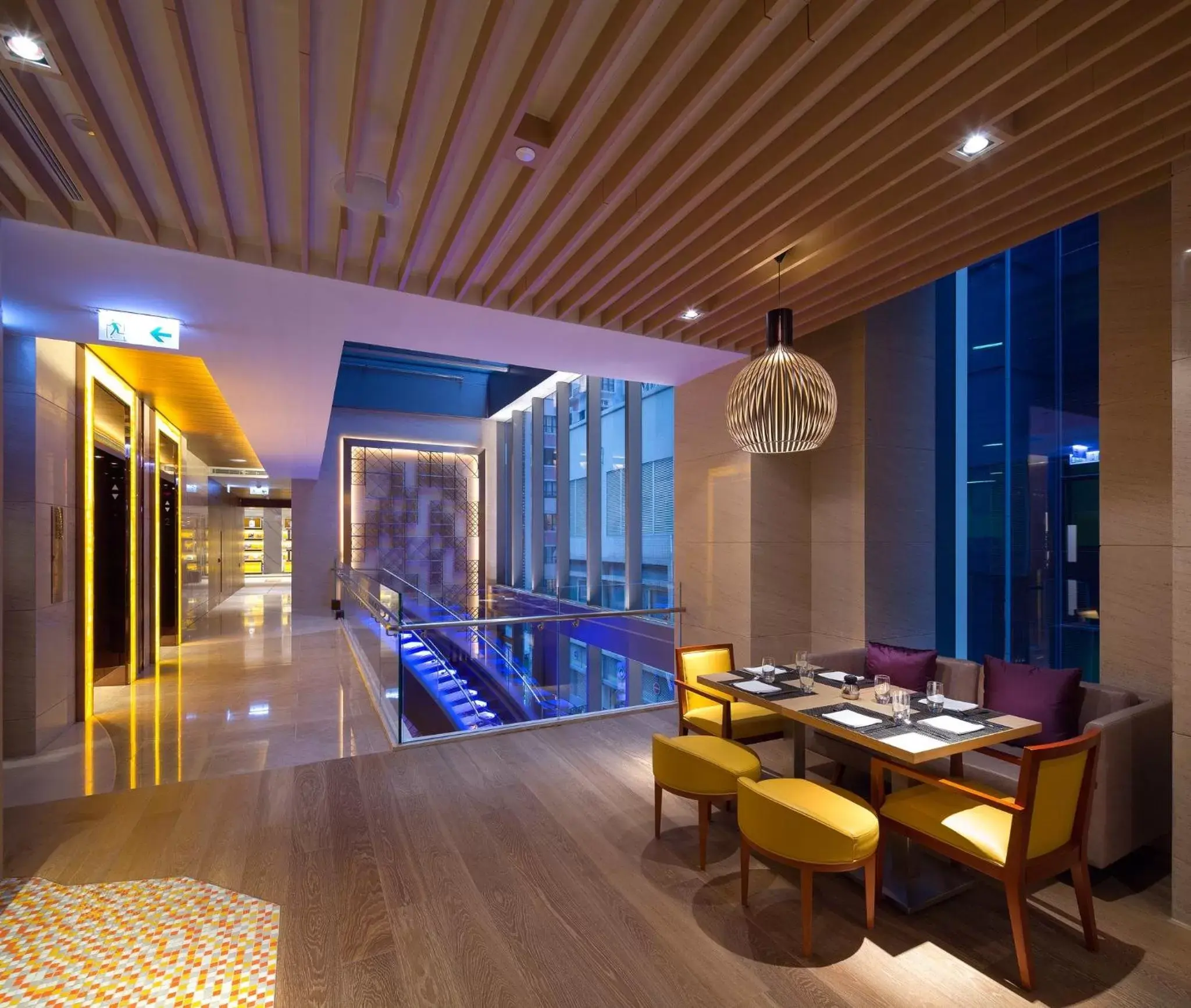 Restaurant/Places to Eat in Hotel Indigo Hong Kong Island, an IHG Hotel