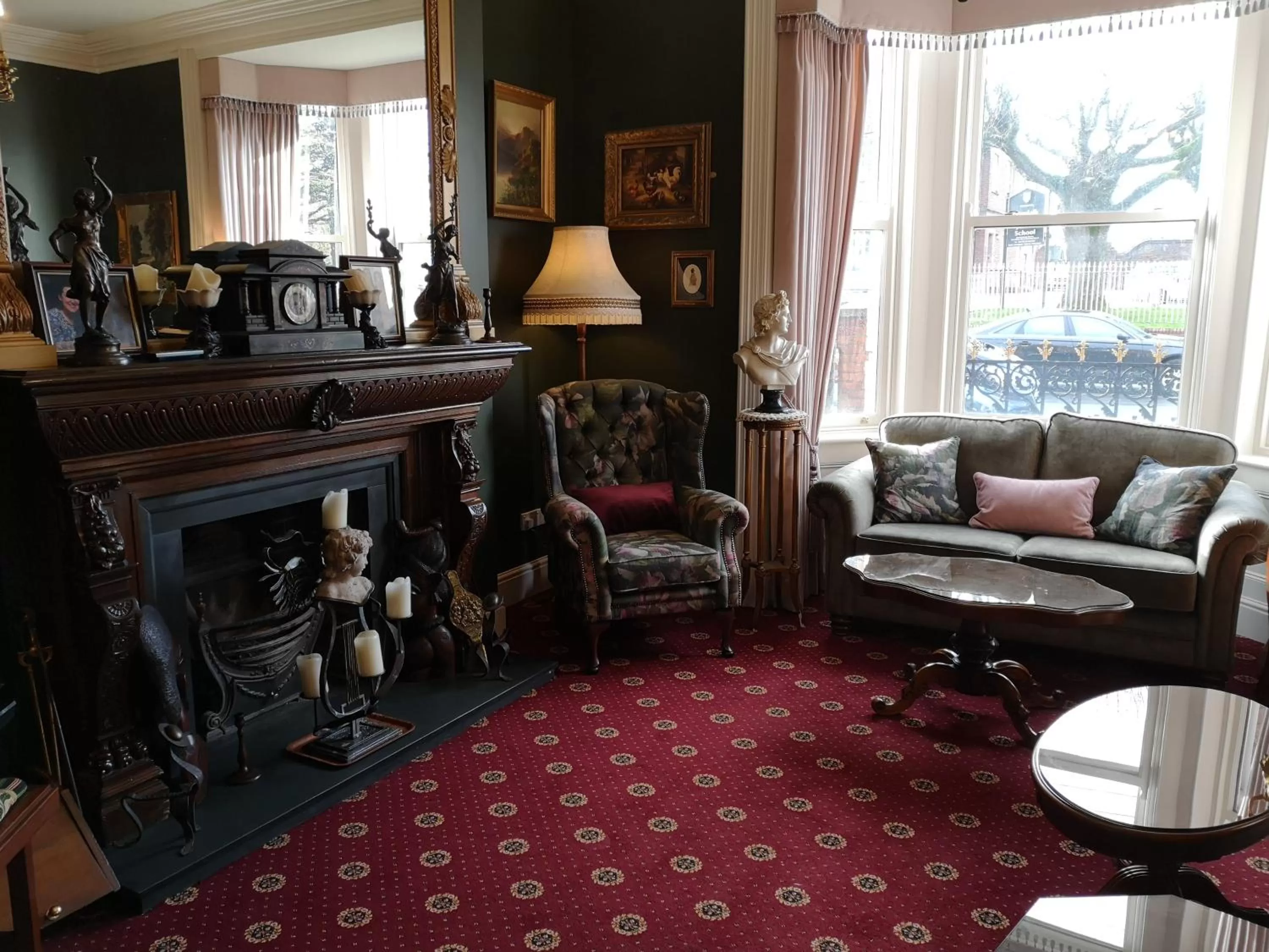 Living room in Glen Gat House